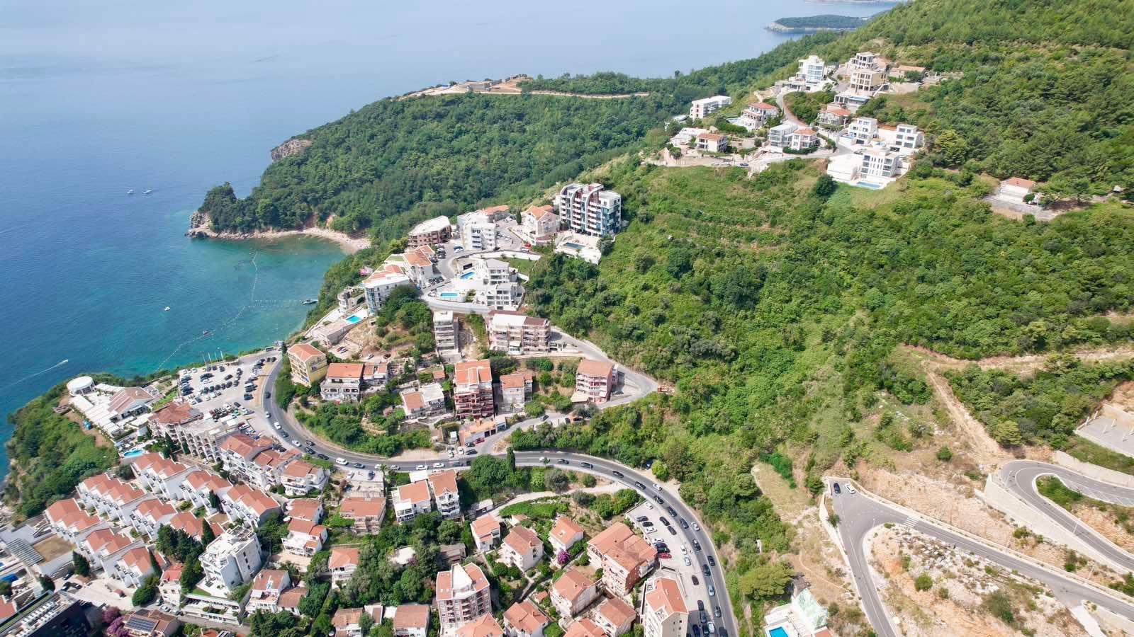 Luksuzna trospratna vila sa bazenom, panoramskim pogledom na more i Stari grad – 184 m², Komoševina, Budva - Amfora Real Estate