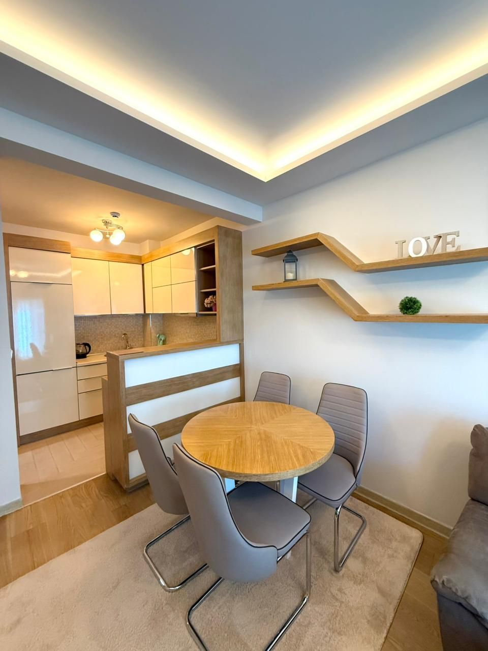 Przno-Luksuzan jednosoban stan 44m2 (IZDAVANJE NA DUZI PERIOD) - Amfora Real Estate