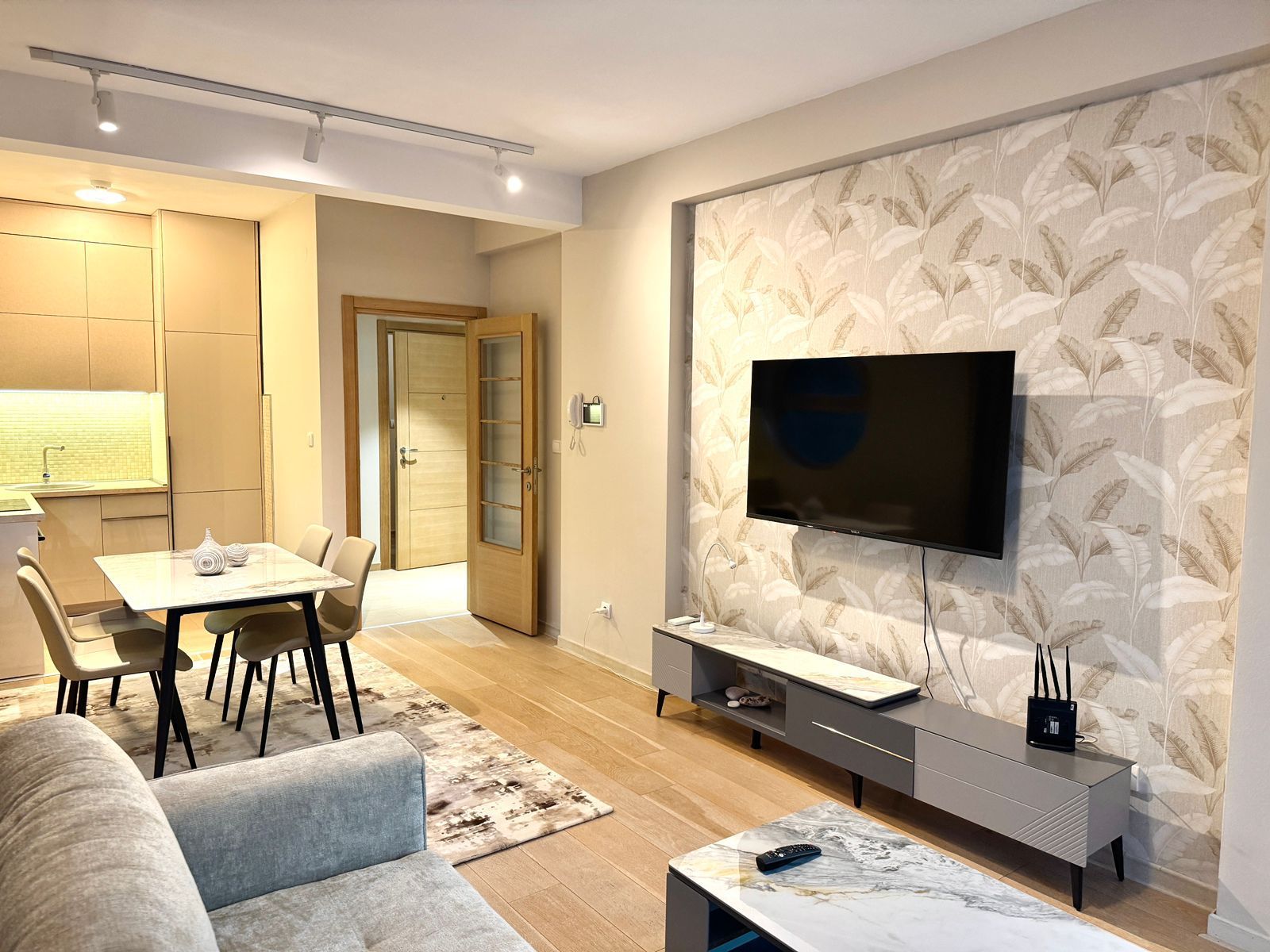 Przno-Luksuzan jednosoban stan 49m2 sa pogledom na more (IZDAVANJE NA DUZI PERIOD) - Amfora Real Estate