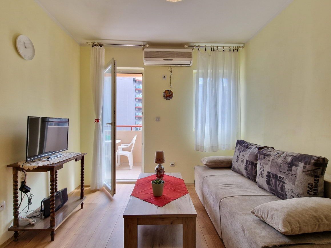 Namesten jednosoban stan 40m² - Rozino, Budva (NA DUZI PERIOD) - Amfora Real Estate