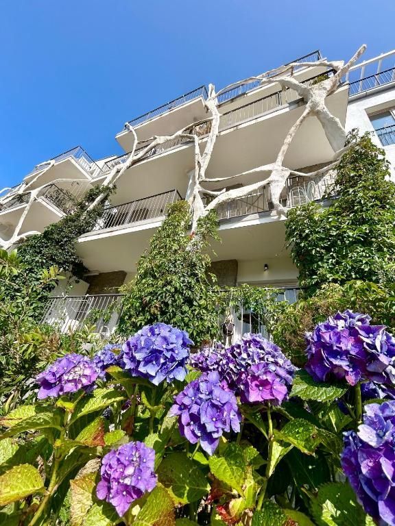 Jednosoban stan 42m² sa pogledom na more u Pržnu, Budva – U kompleksu sa bazenom i parkingom - Amfora Real Estate