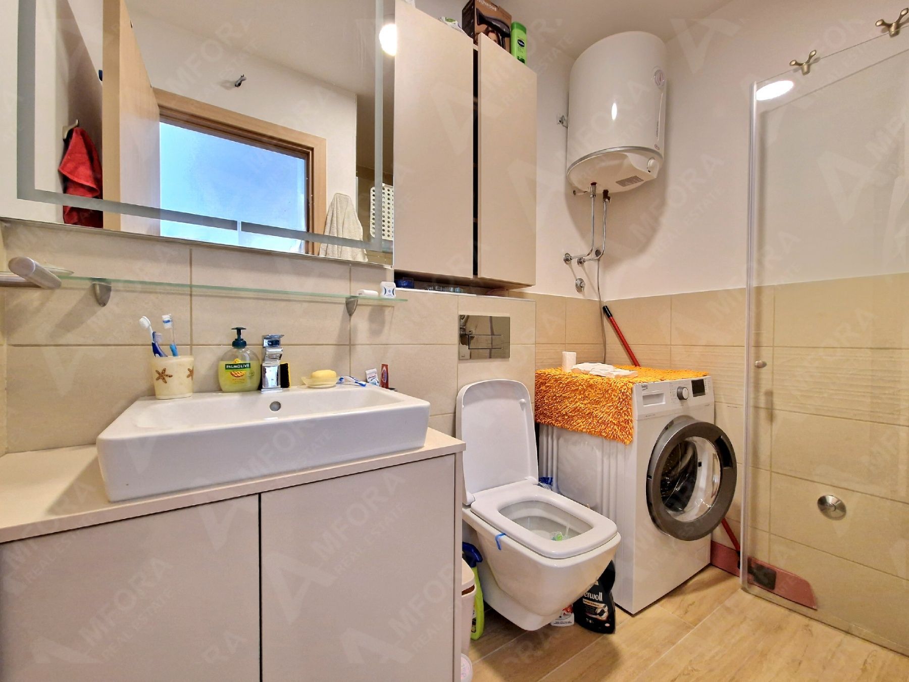 JEDNOSOBAN MODERNO OPREMLJEN STAN 45 M² SA POGLEDOM NA MORE I GARAŽNIM MESTOM U KOMPLEKSU THE OLD BAKERY – BUDVA (NA DUZI PERIOD) - Amfora Real Estate