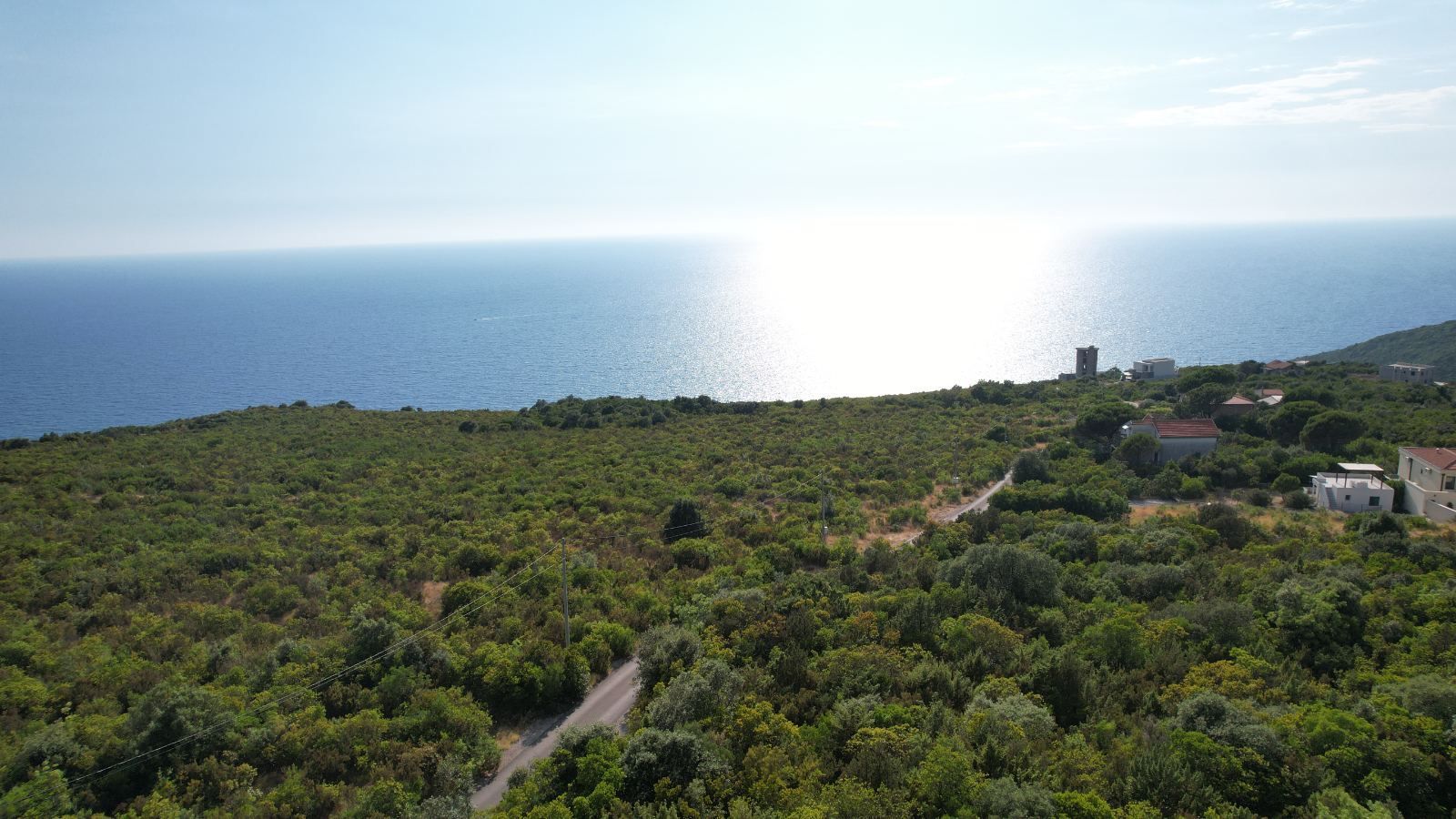 Urbanizovan plac 2270m² sa panoramskim pogledom na more – Zagora, Kotor – Hitna prodaja - Amfora Real Estate