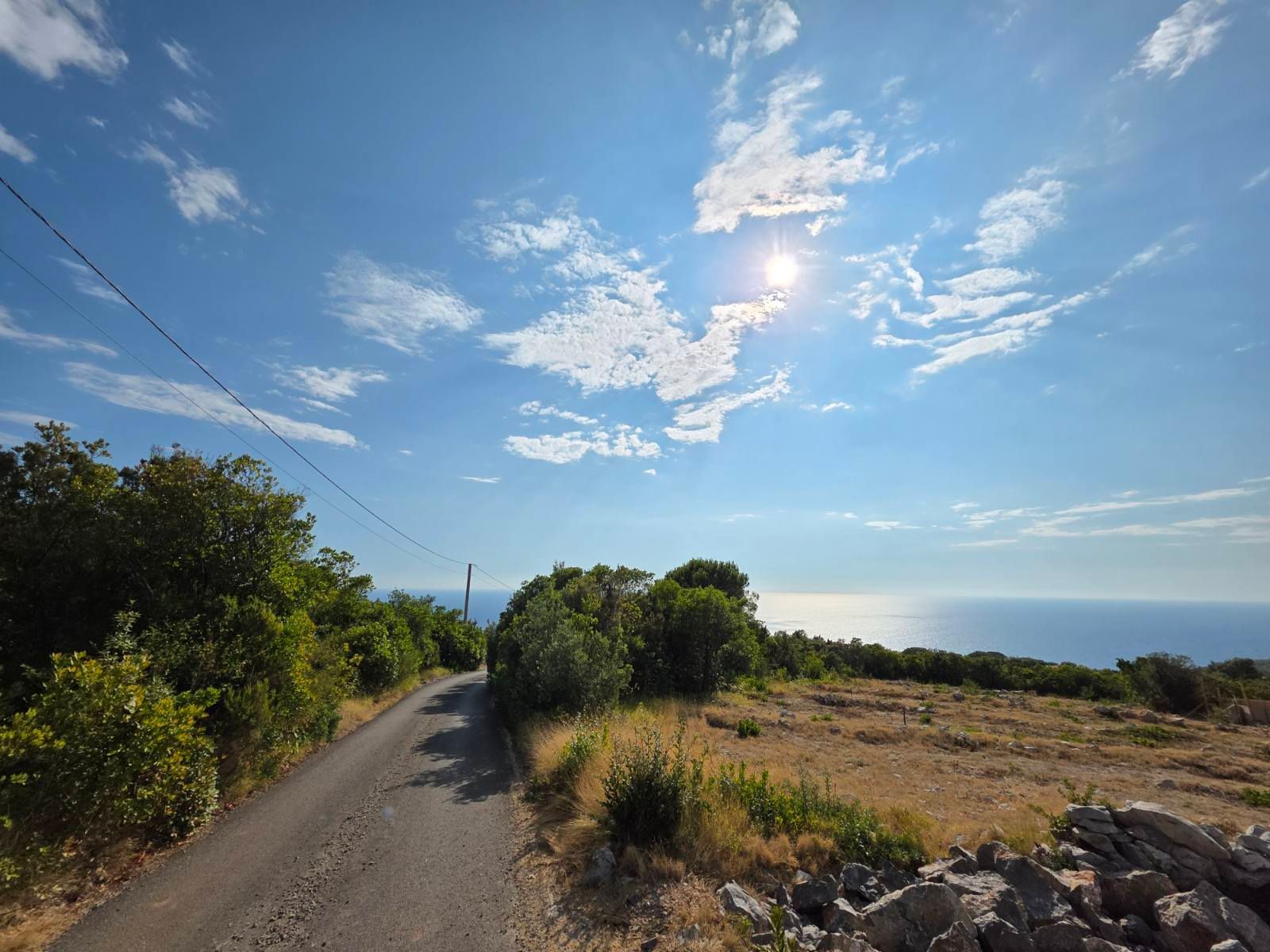 Urbanizovan plac 2270m² sa panoramskim pogledom na more – Zagora, Kotor – Hitna prodaja - Amfora Real Estate