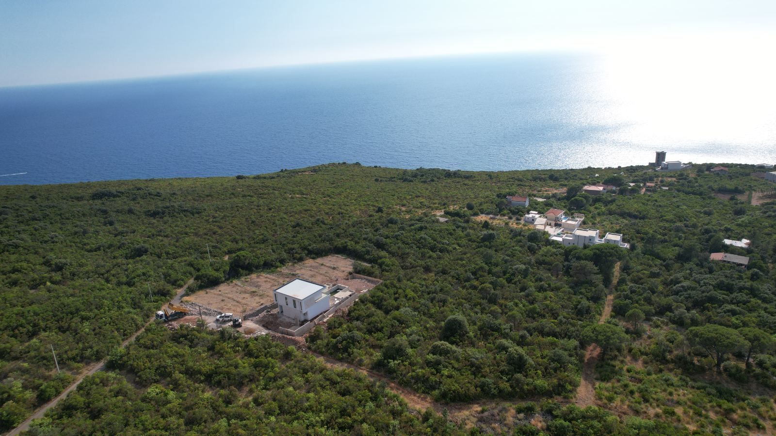 Urbanizovan plac 2270m² sa panoramskim pogledom na more – Zagora, Kotor – Hitna prodaja - Amfora Real Estate