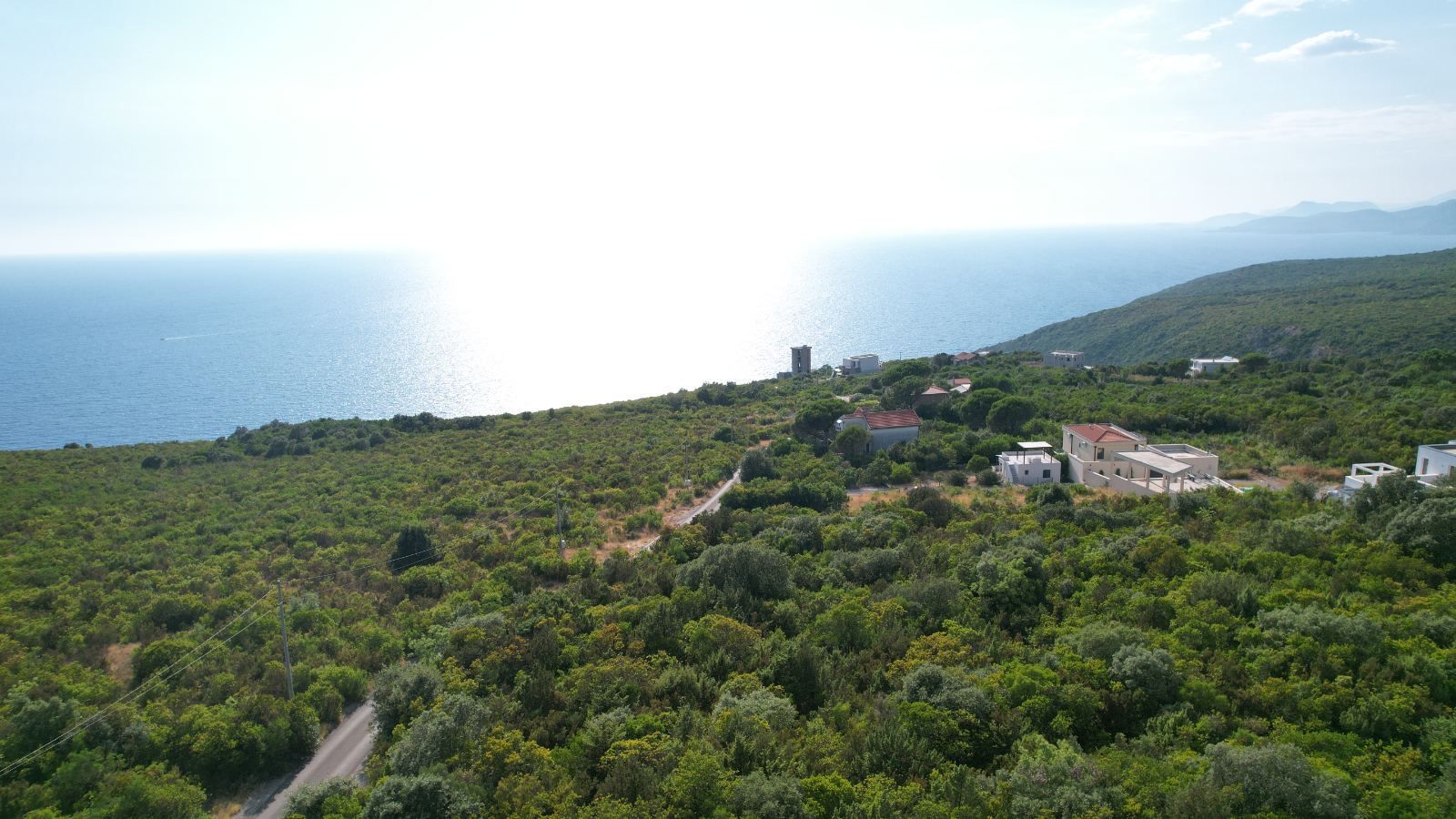 Urbanizovan plac 2270m² sa panoramskim pogledom na more – Zagora, Kotor – Hitna prodaja - Amfora Real Estate