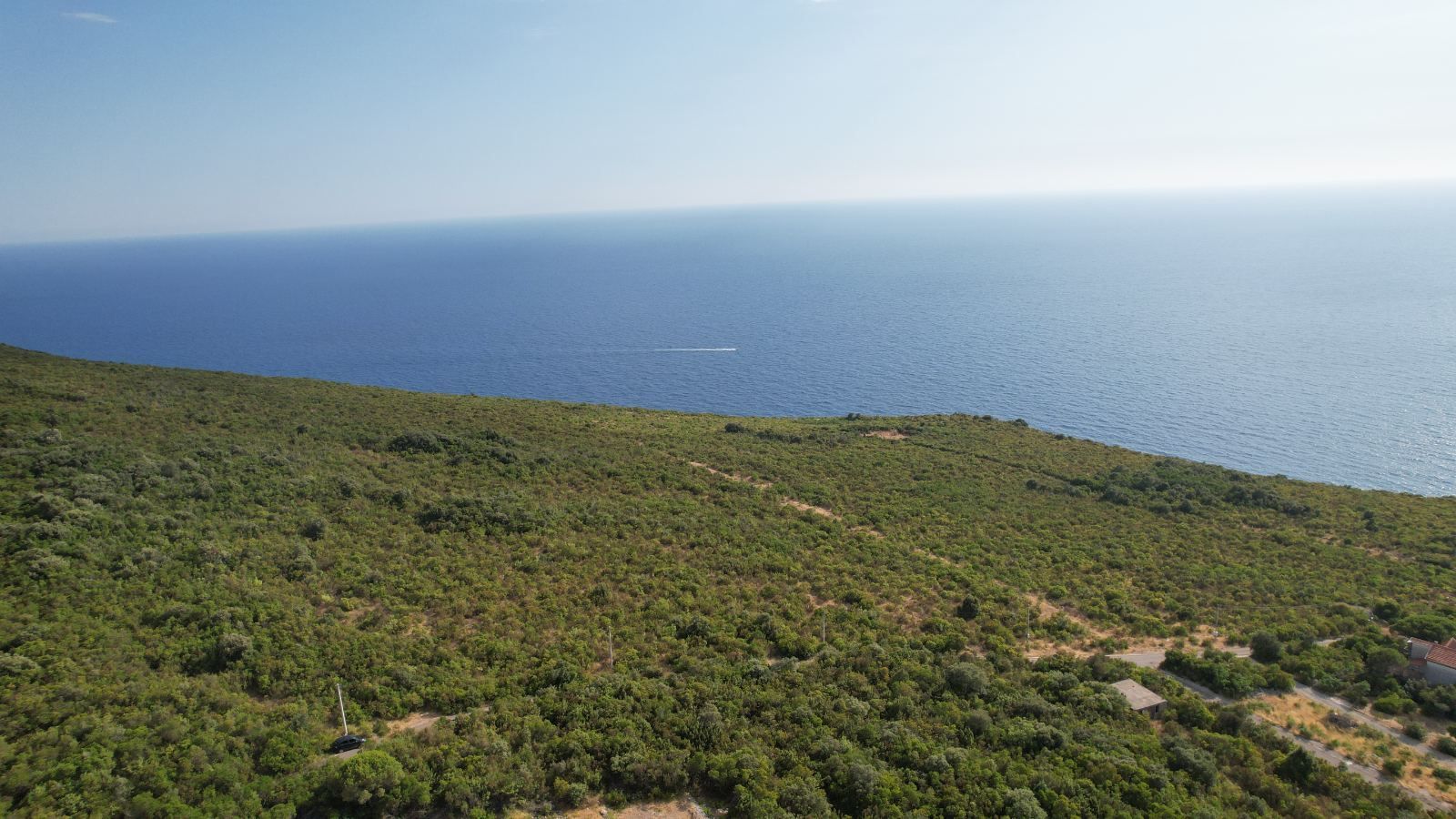 Urbanizovan plac 2270m² sa panoramskim pogledom na more – Zagora, Kotor – Hitna prodaja - Amfora Real Estate