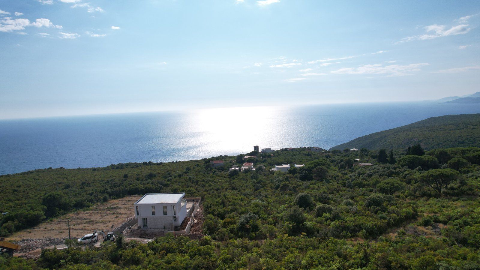 Urbanizovan plac 2270m² sa panoramskim pogledom na more – Zagora, Kotor – Hitna prodaja - Amfora Real Estate