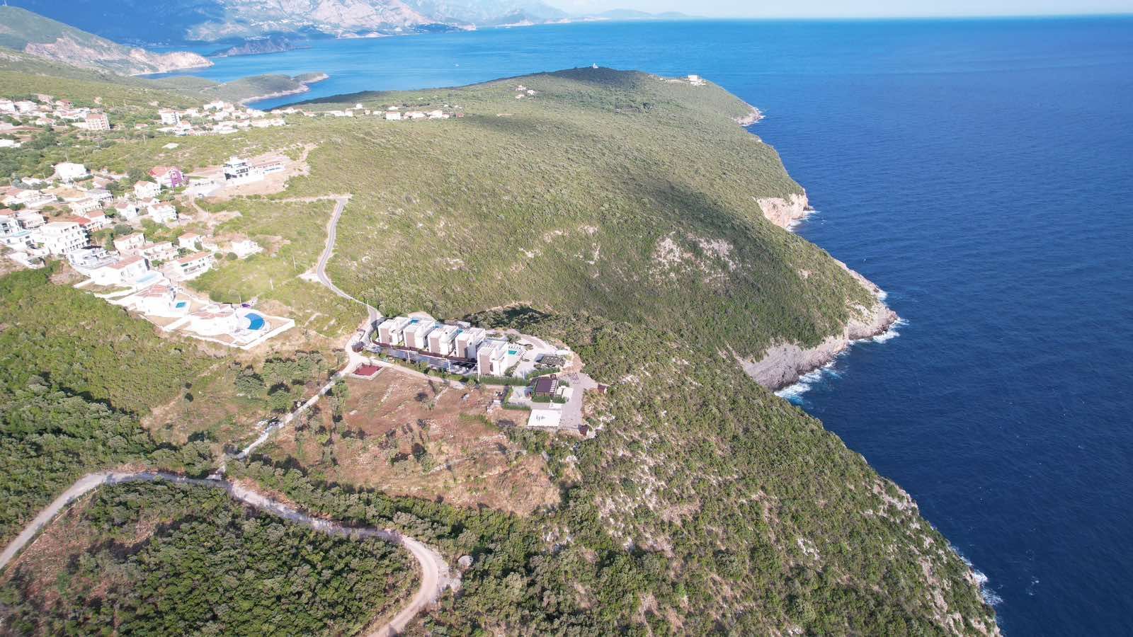 Plac 1000m² sa UT uslovima i panoramskim pogledom na more – Krimovica, Kotor - Amfora Real Estate