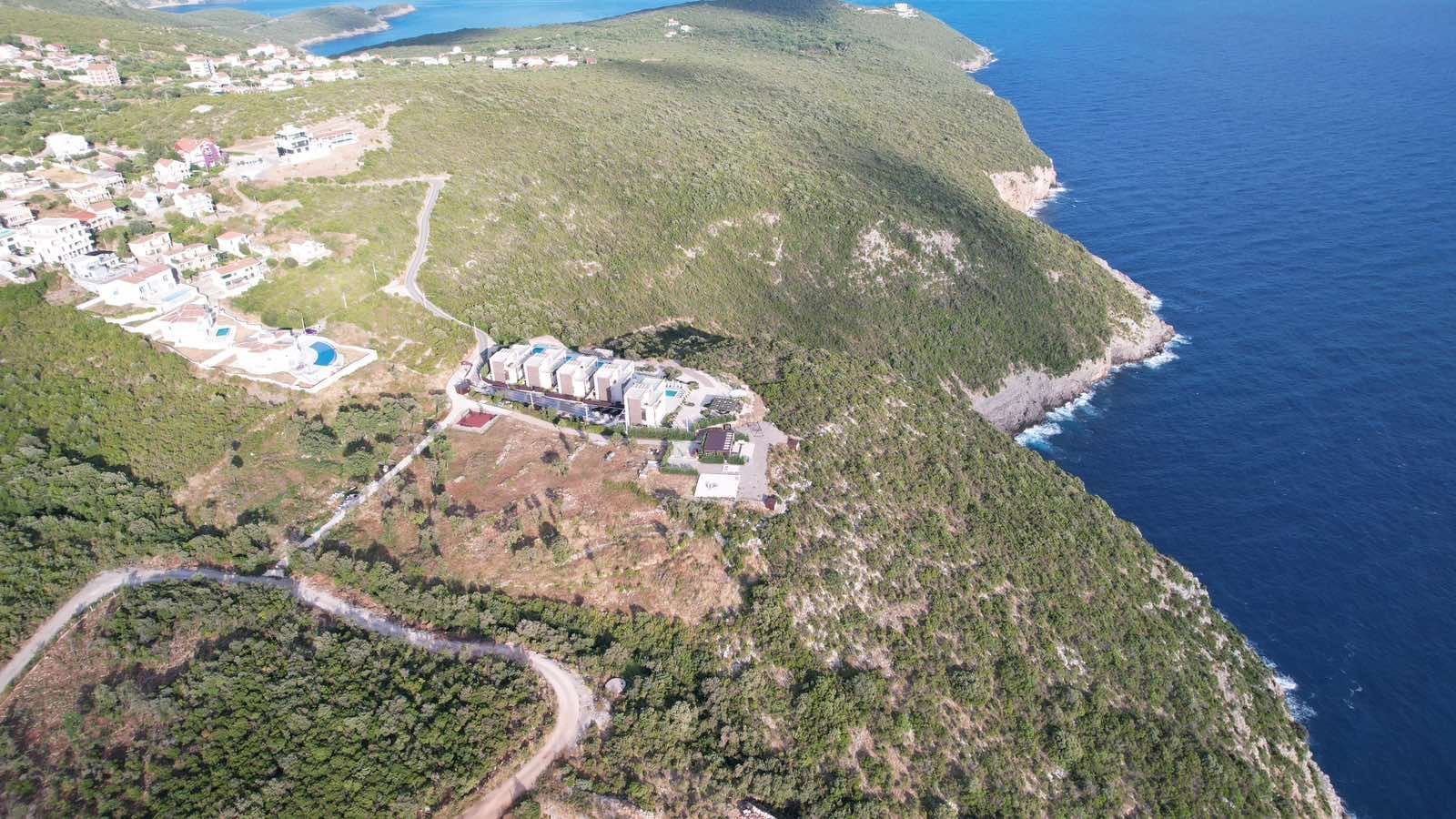 Plac 1000m² sa UT uslovima i panoramskim pogledom na more – Krimovica, Kotor - Amfora Real Estate