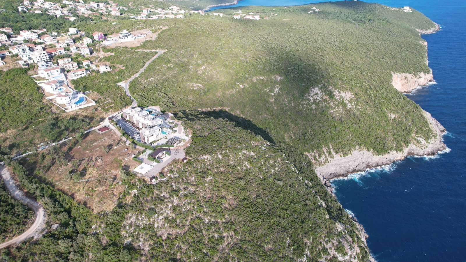 Plac 1000m² sa UT uslovima i panoramskim pogledom na more – Krimovica, Kotor - Amfora Real Estate