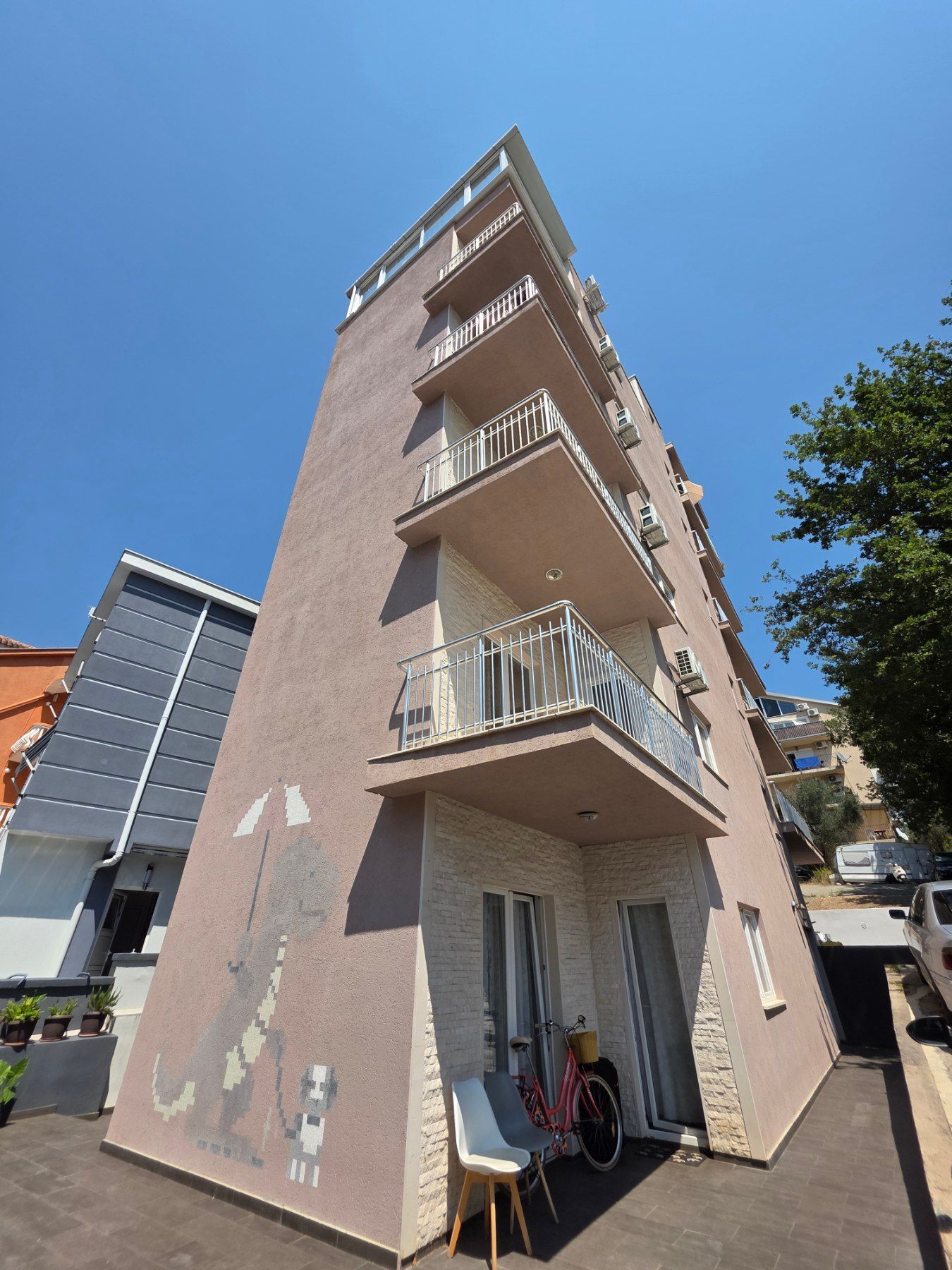 Stan na prodaju Bečići,Budva – Jednosoban stan 47m² sa velikom terasom 25m² - Amfora Real Estate