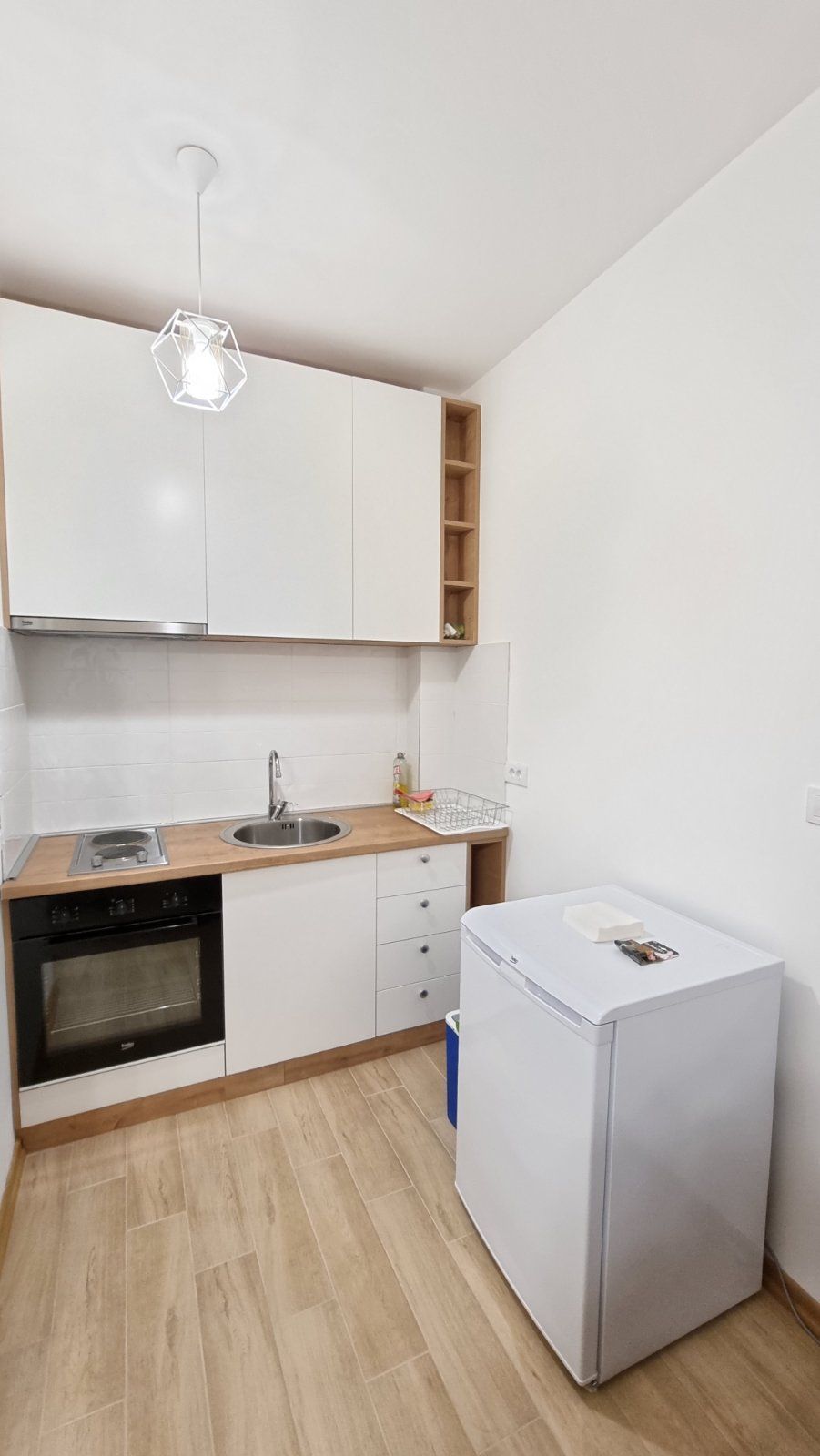 MODERNO OPREMLJENA GARSONJERA U KOMPLEKSU THE OLD BAKERY, BUDVA - Amfora Real Estate