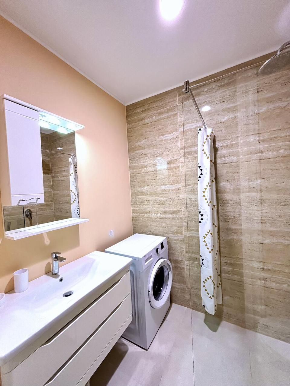 Prodaja luksuznog jednosobnog stana 40 m² sa panoramskim pogledom na more – Bečići, Skyline Resort - Amfora Real Estate