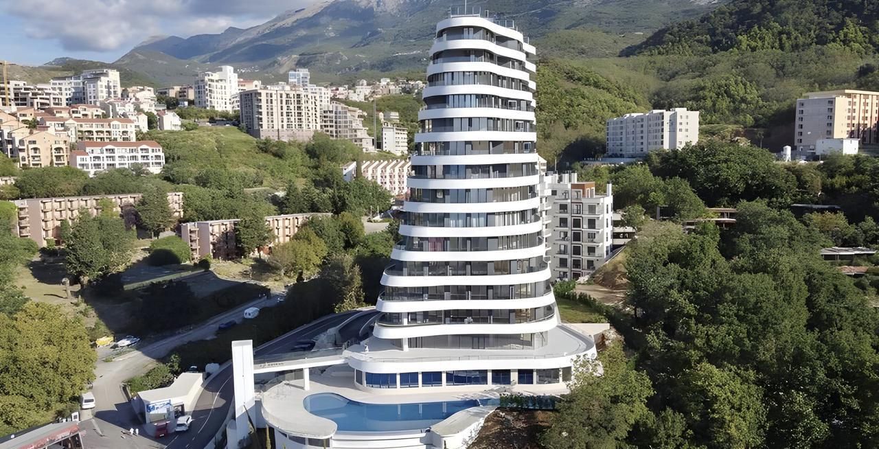 Prodaja luksuznog jednosobnog stana 40 m² sa panoramskim pogledom na more – Bečići, Skyline Resort - Amfora Real Estate