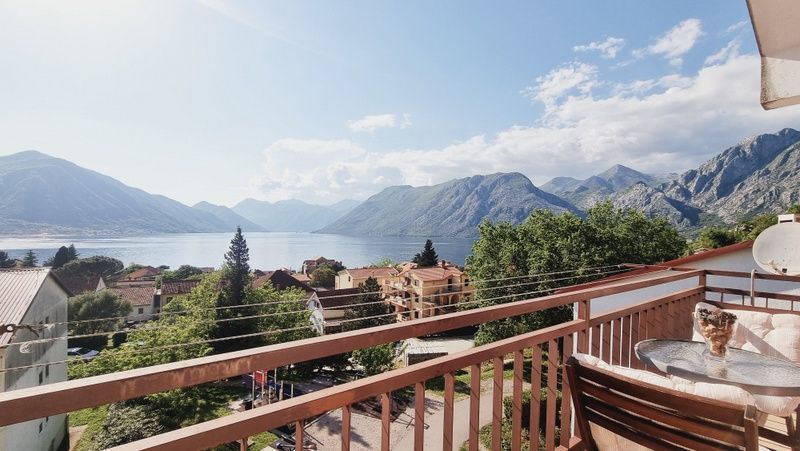 Jednosoban stan od 49m² sa panoramskim pogledom na more – Dobrota, Sveti Stasije - Amfora Real Estate