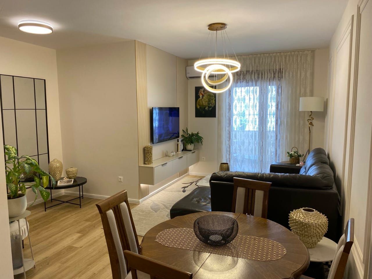 Dvosoban moderno opremljen stan 72 m² – Vezirov Most, Podgorica - Amfora Real Estate