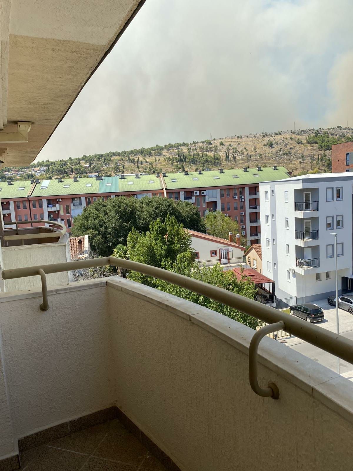 Dvosoban moderno opremljen stan 72 m² – Vezirov Most, Podgorica - Amfora Real Estate