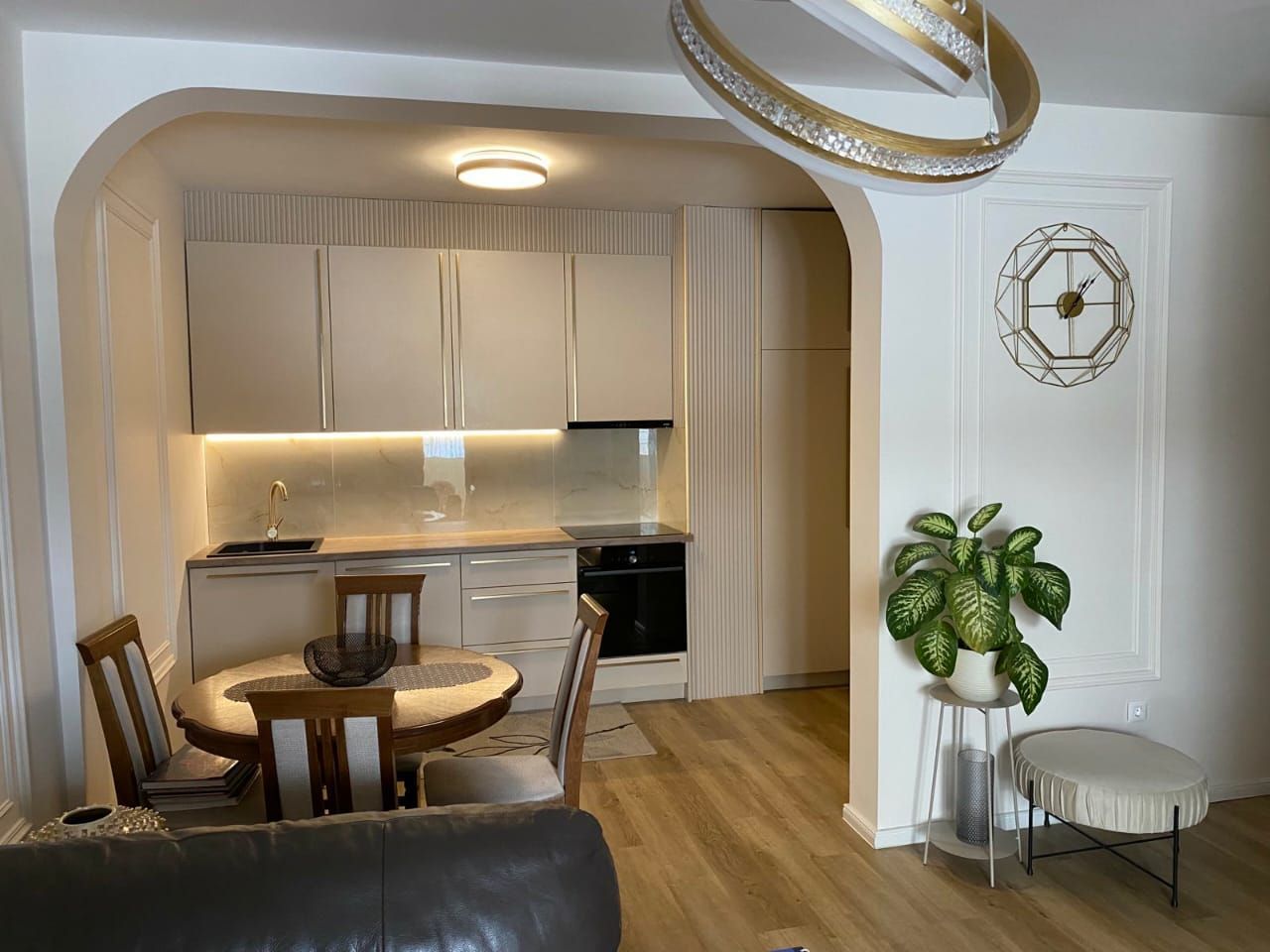 Dvosoban moderno opremljen stan 72 m² – Vezirov Most, Podgorica - Amfora Real Estate