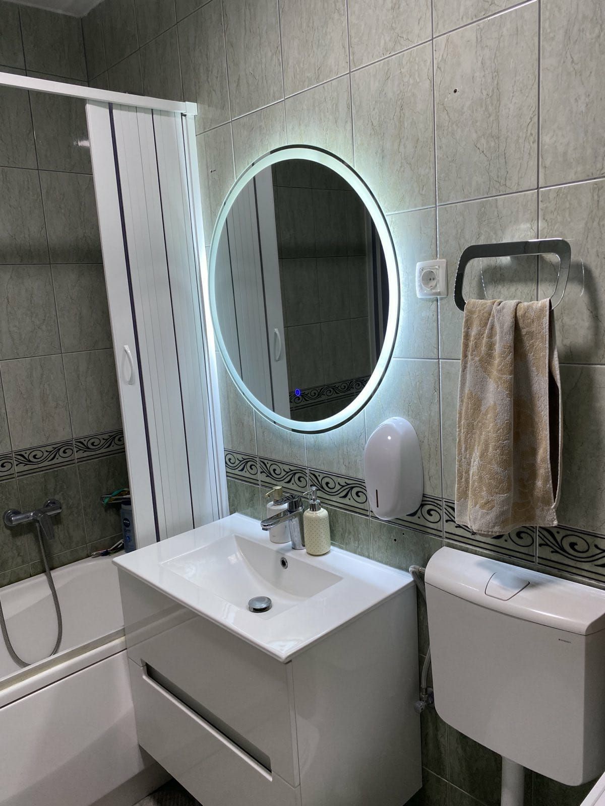 Dvosoban moderno opremljen stan 72 m² – Vezirov Most, Podgorica - Amfora Real Estate