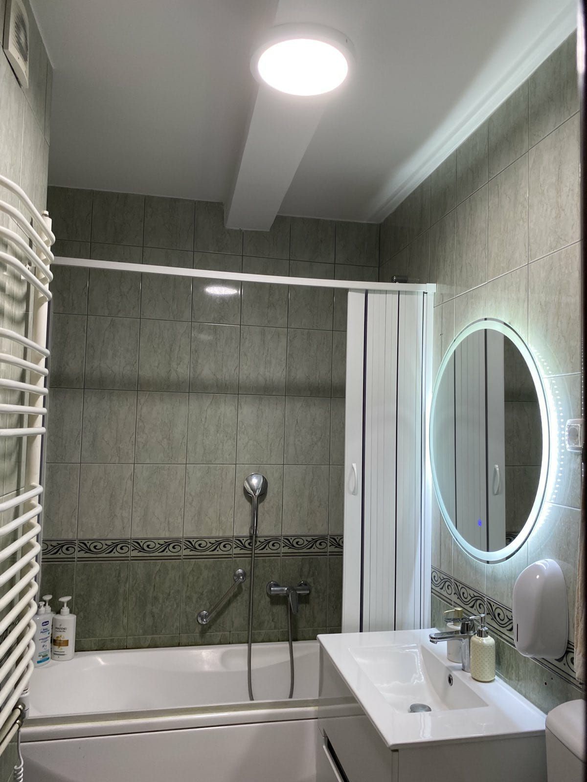 Dvosoban moderno opremljen stan 72 m² – Vezirov Most, Podgorica - Amfora Real Estate