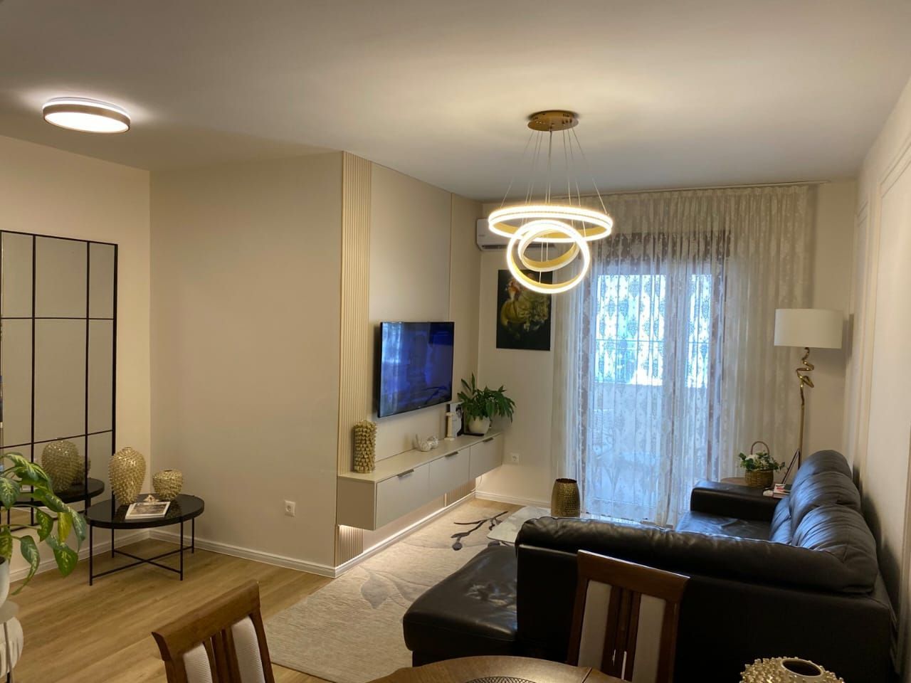 Dvosoban moderno opremljen stan 72 m² – Vezirov Most, Podgorica - Amfora Real Estate