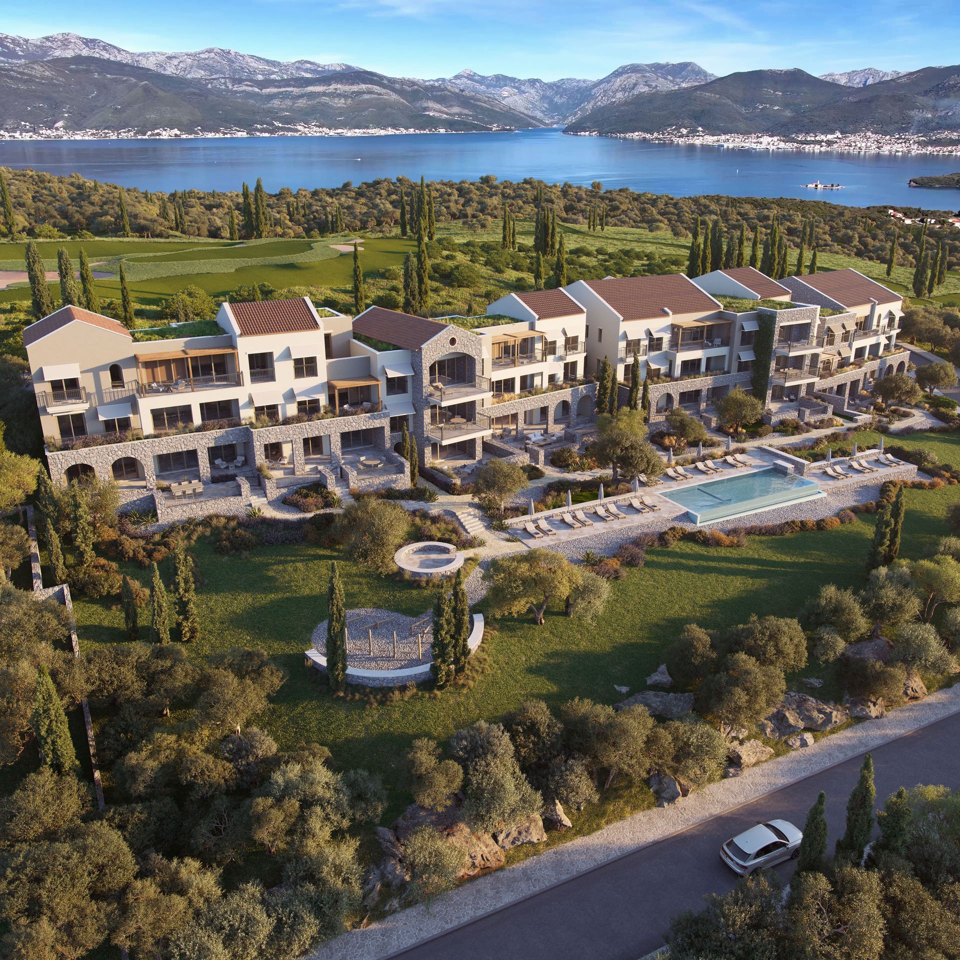 Dvosoban apartman sa pogledom na golf i more – 119,99 m² + dvorište 42,41 m², Luštica Bay (mogucnost odloženog plaćanja) - Amfora Real Estate