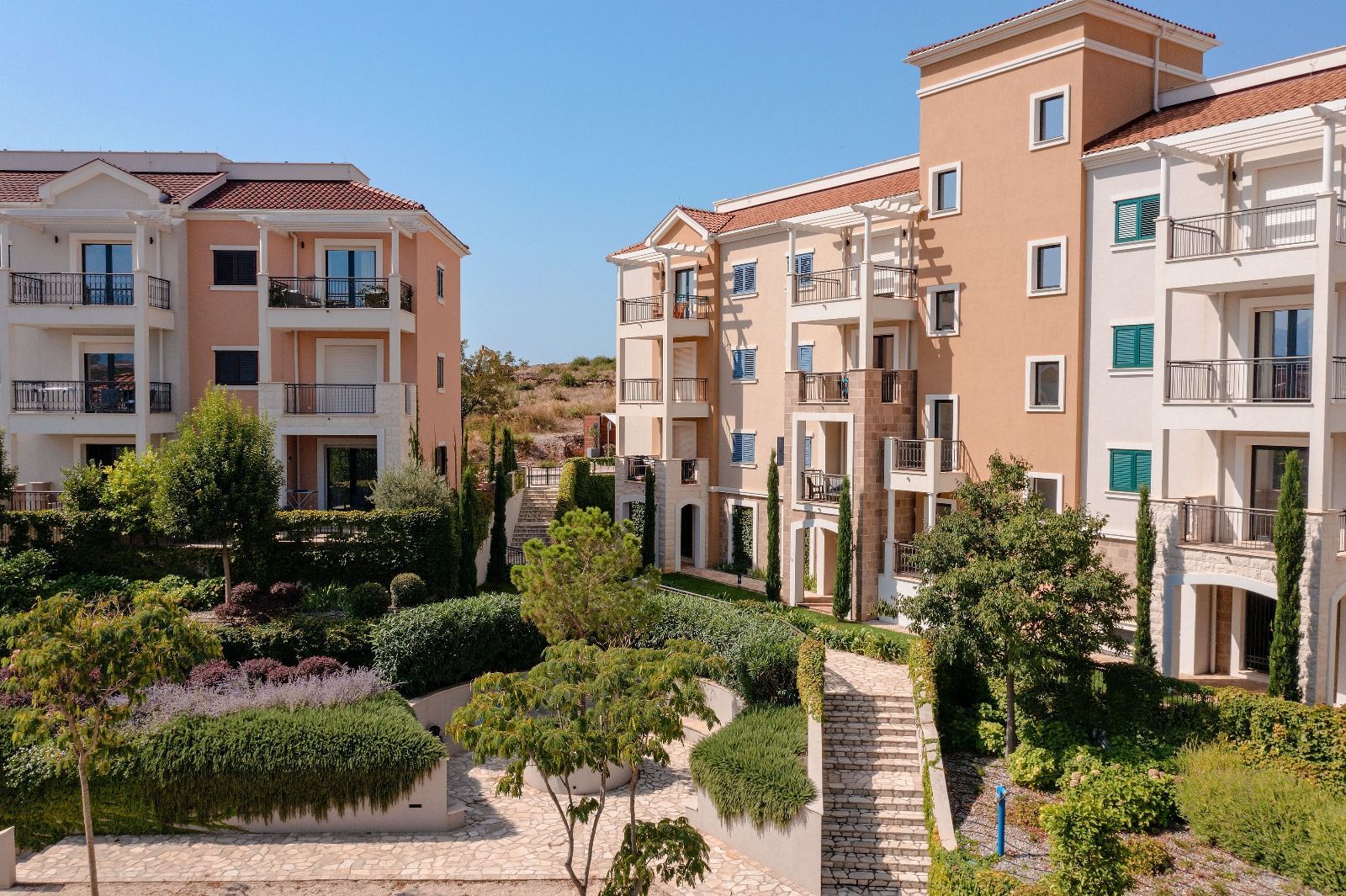 Ekskluzivan jednosoban apartman 72,05 m² – Luštica Bay, Centrale (fleksibilni uslovi plaćanja) - Amfora Real Estate