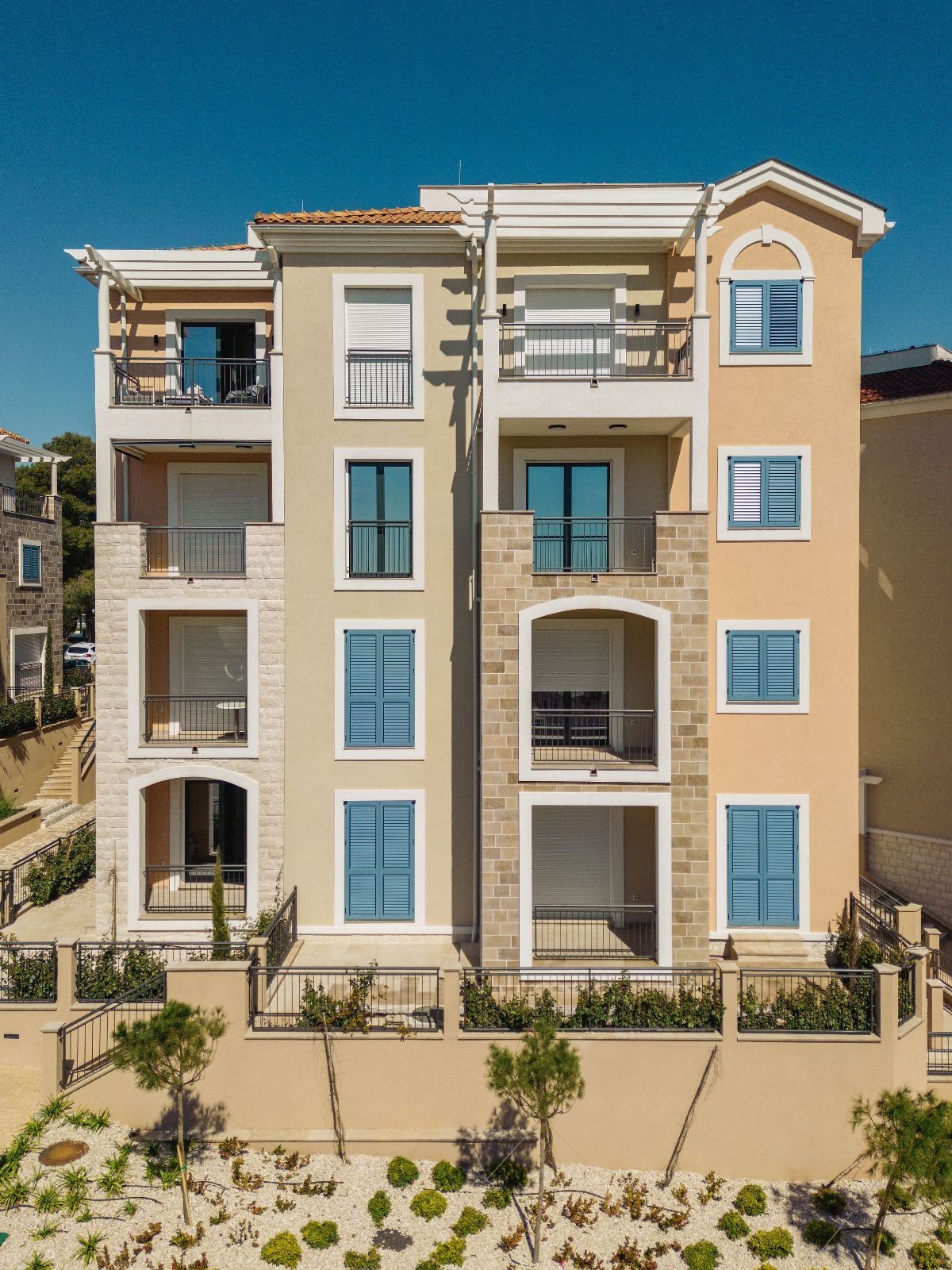 Ekskluzivan jednosoban apartman 72,05 m² – Luštica Bay, Centrale (fleksibilni uslovi plaćanja) - Amfora Real Estate