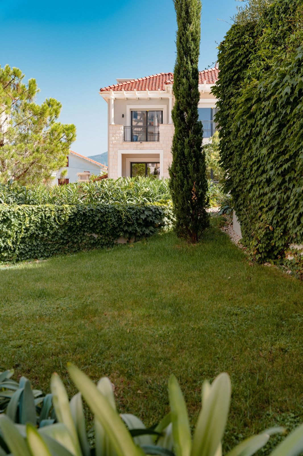 Ekskluzivan jednosoban apartman 72,05 m² – Luštica Bay, Centrale (fleksibilni uslovi plaćanja) - Amfora Real Estate