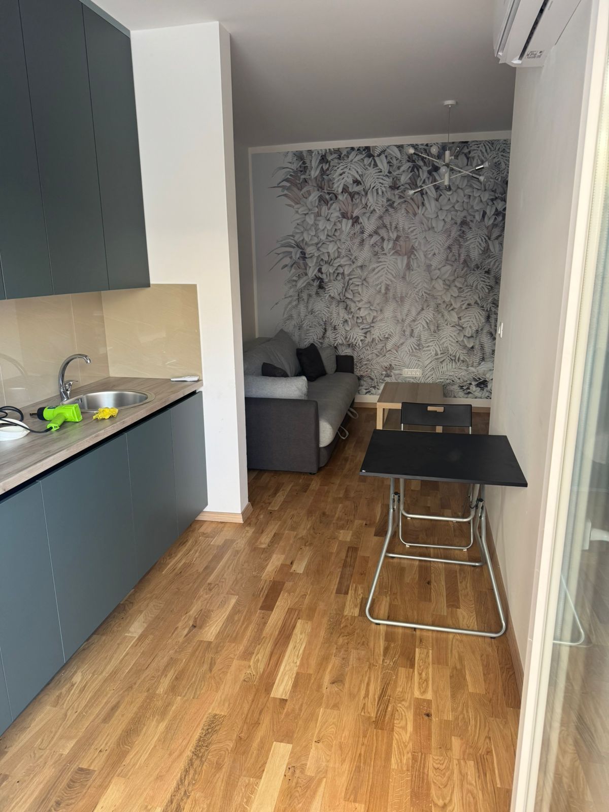 Nov opremljen jednosoban stan u Becicima (Izdavanje na duzi period)) - Amfora Real Estate