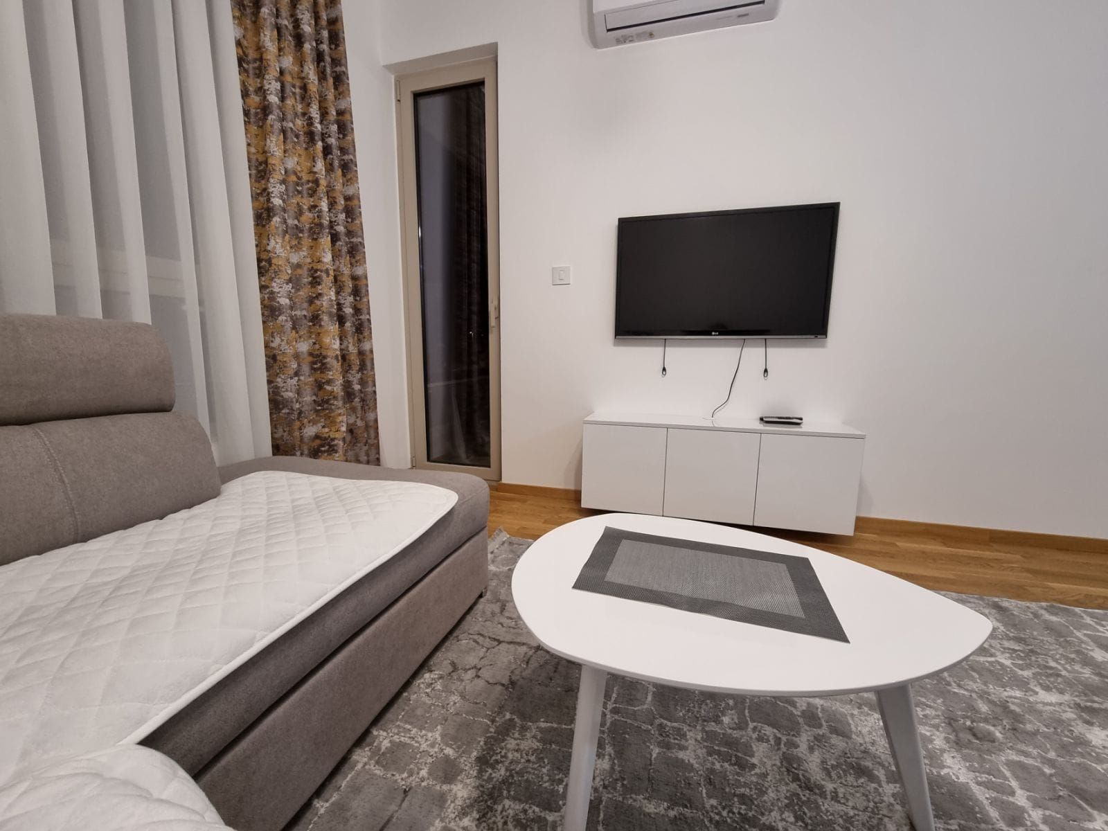 Izdavanje,Becici-Jednosoban stan 45m2 (NA DUZI PERIOD) - Amfora Real Estate