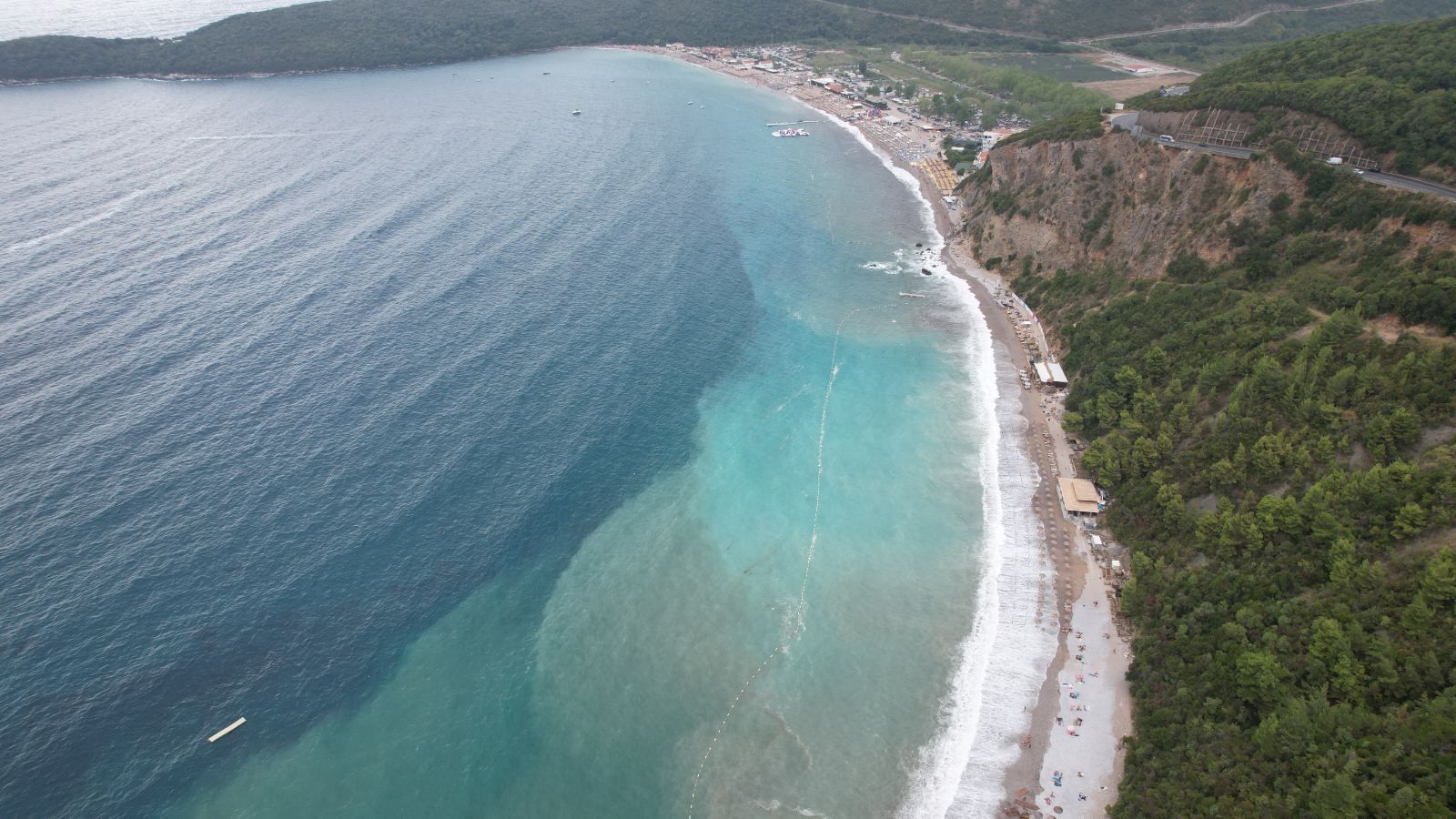 Urbanizovano zemljište 3.078 m² sa panoramskim pogledom na more za zajedničku gradnju u Prijevoru, Budva – mogućnost izgradnje 5.600 m² - Amfora Real Estate