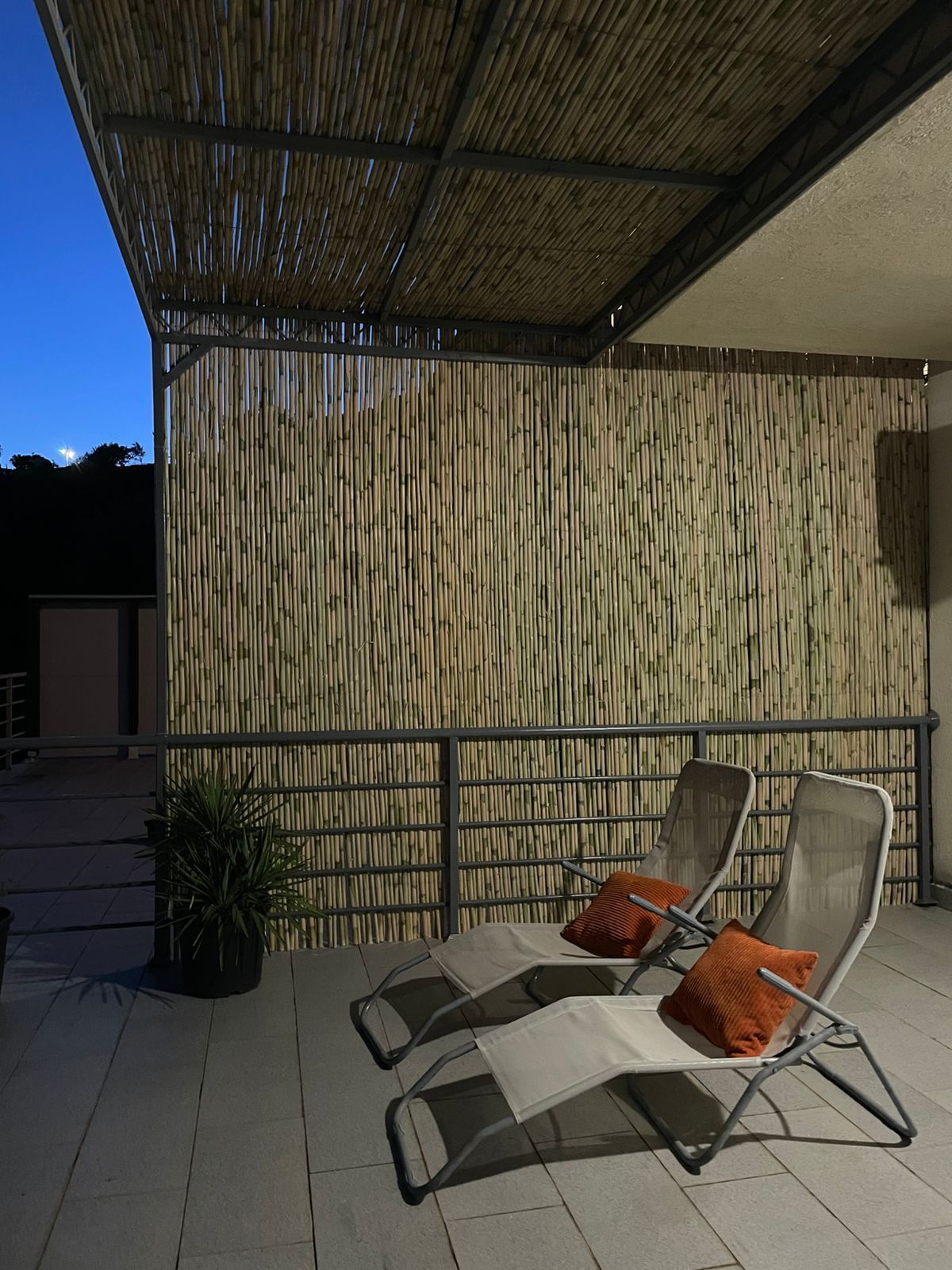 Dvosoban stan 113 m² sa terasom i parkingom, Petrovac – Izdavanje na duži period - Amfora Real Estate