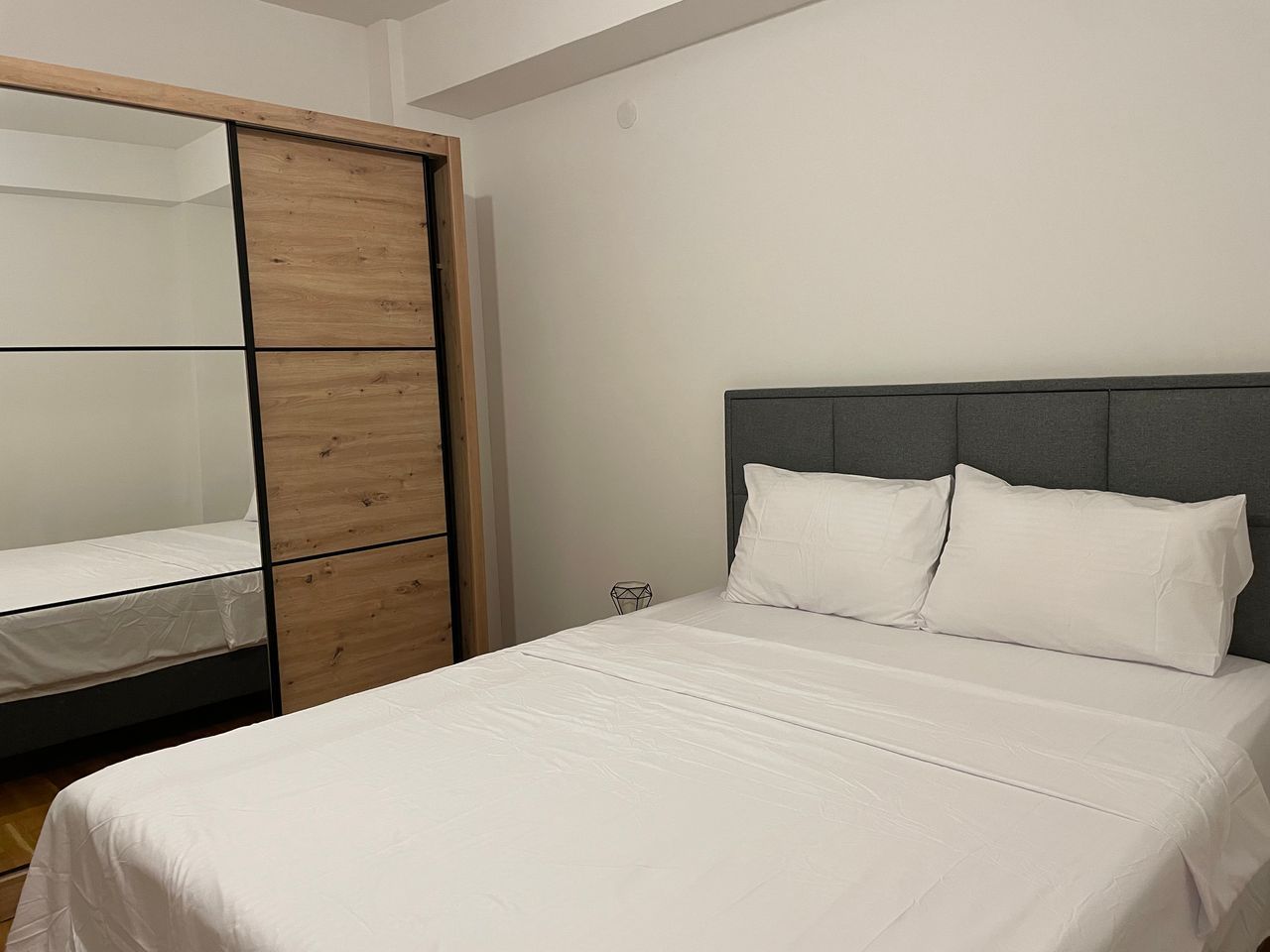 Dvosoban stan 113 m² sa terasom i parkingom, Petrovac – Izdavanje na duži period - Amfora Real Estate