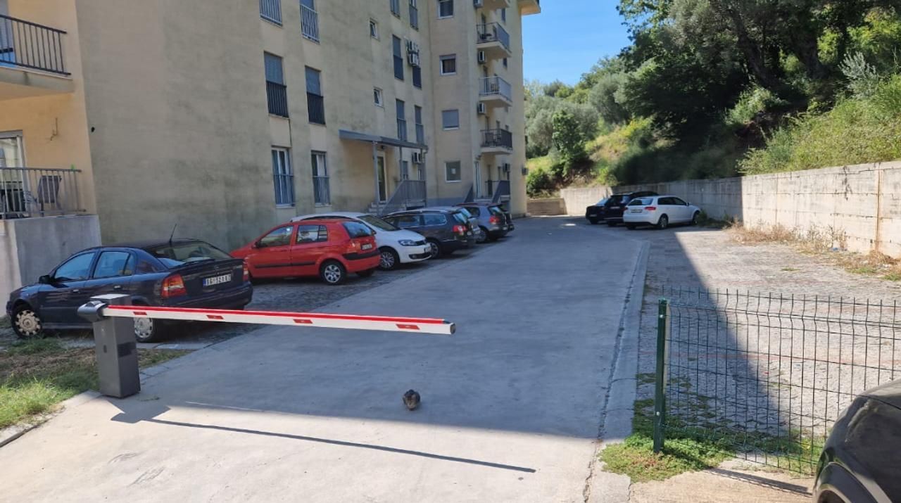 Dvosoban stan 113 m² sa terasom i parkingom, Petrovac – Izdavanje na duži period - Amfora Real Estate