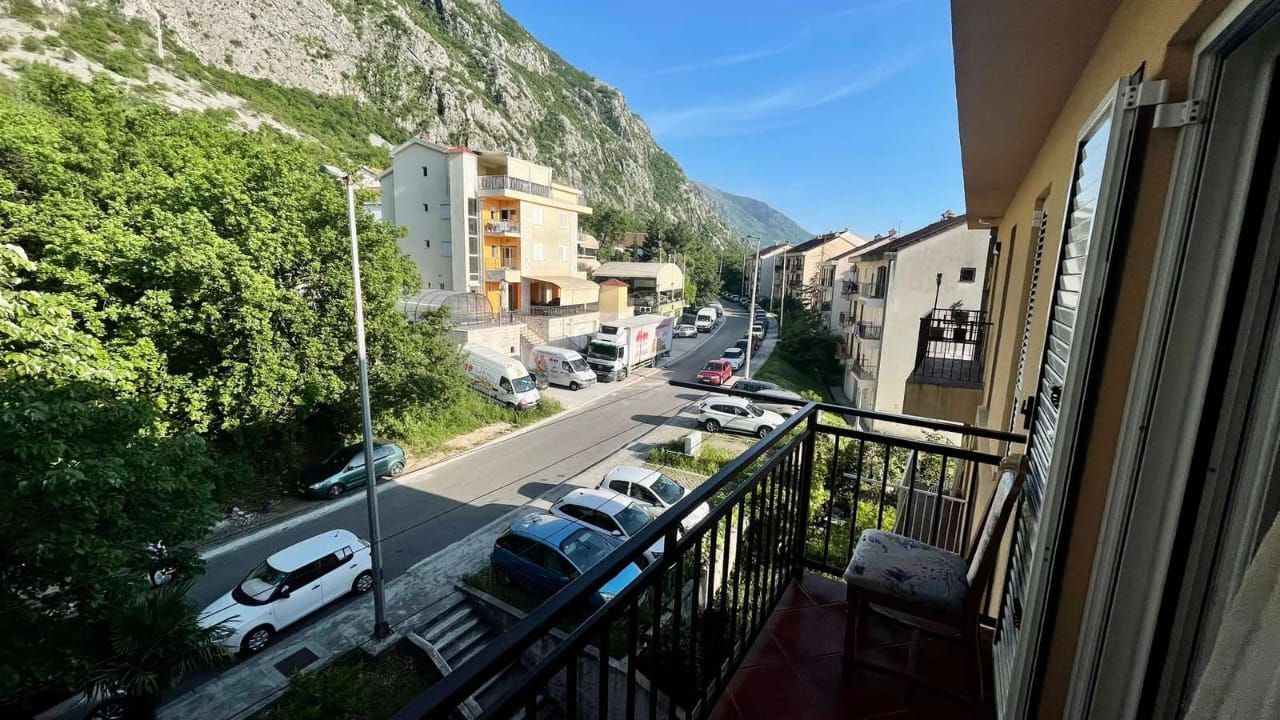 Dvosoban stan 64m2 sa pogledom na more,Kotor-Sv. Stasije - Amfora Real Estate