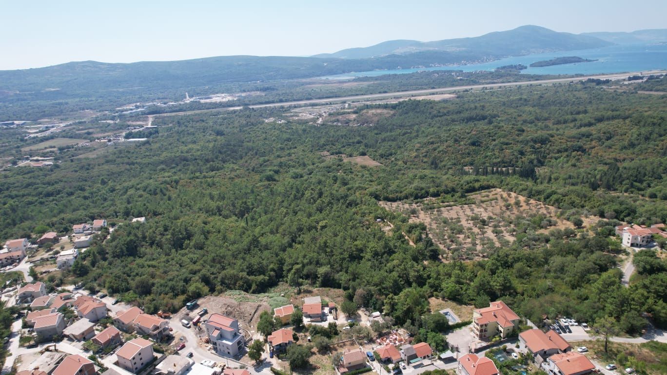 Urbanizovano zemljište 7.700 m² sa mogućnošću gradnje 4.652 m² – Kavač, Kotor - Amfora Real Estate
