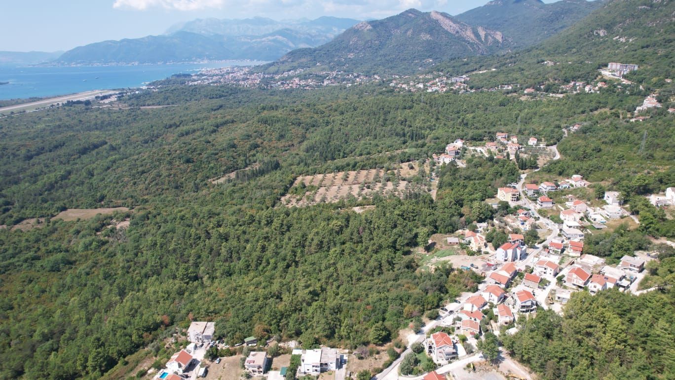 Urbanizovano zemljište 7.700 m² sa mogućnošću gradnje 4.652 m² – Kavač, Kotor - Amfora Real Estate