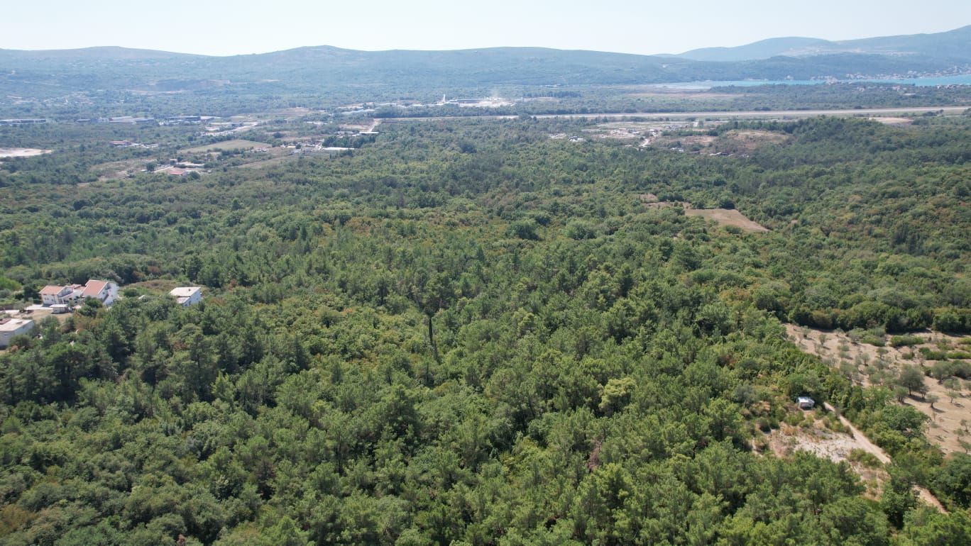 Urbanizovano zemljište 7.700 m² sa mogućnošću gradnje 4.652 m² – Kavač, Kotor - Amfora Real Estate