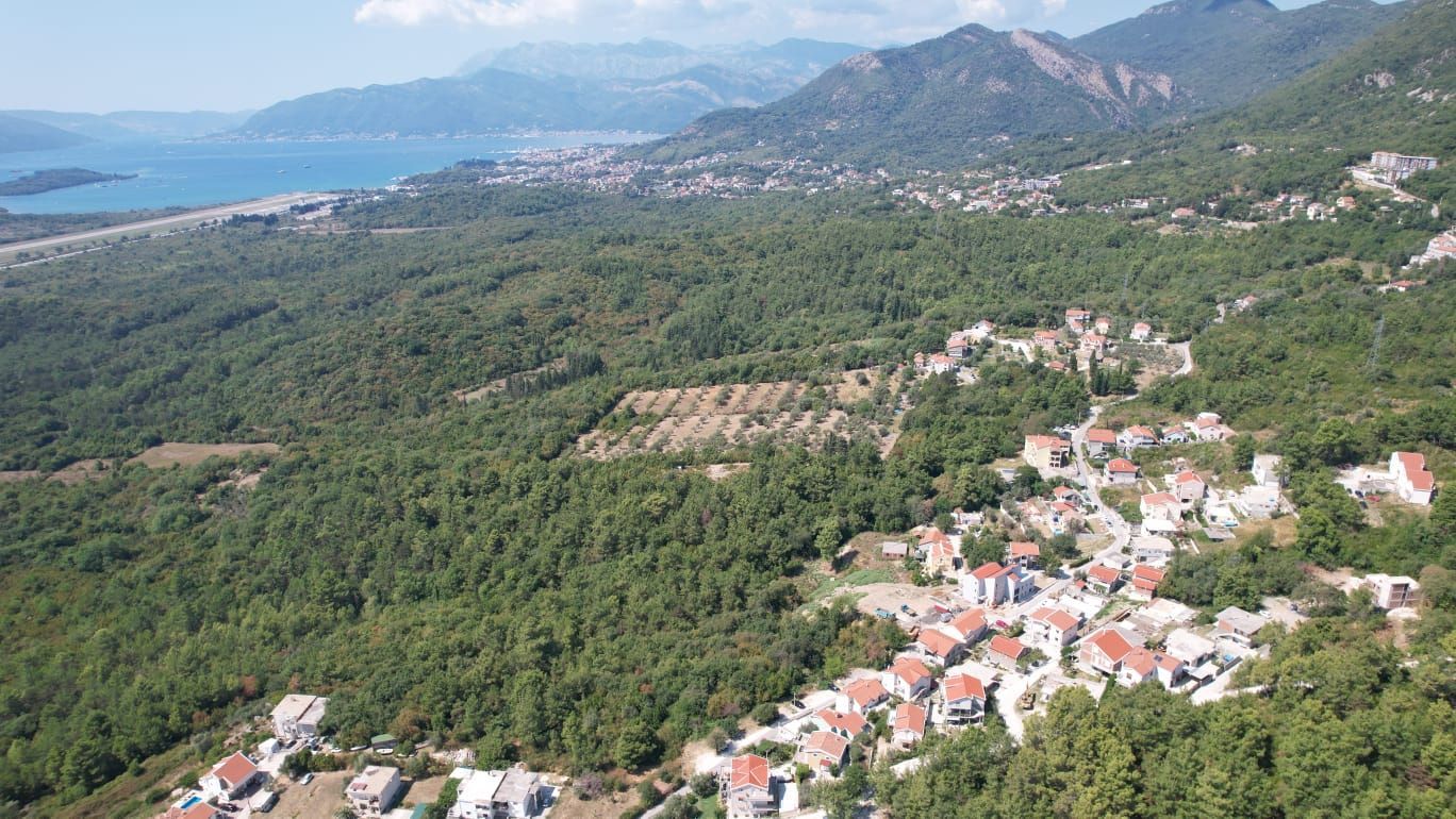 Urbanizovano zemljište 7.700 m² sa mogućnošću gradnje 4.652 m² – Kavač, Kotor - Amfora Real Estate