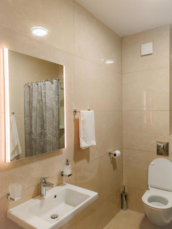 Jednosoban stan 45m2 u centru Budve (Na duzi period) - Amfora Real Estate