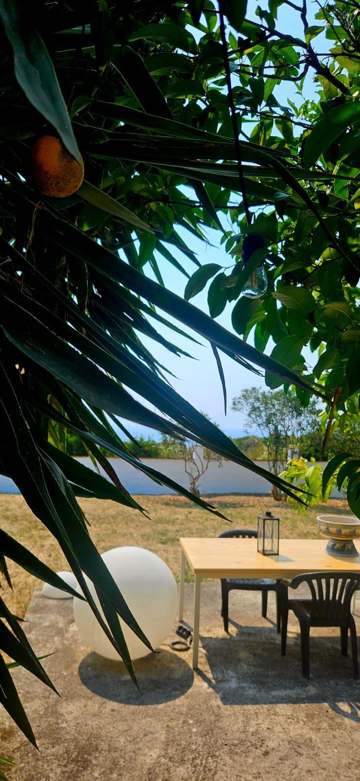 Izdavanje prostrane i renovirane kuće sa panoramskim pogledom na more – Krimovica, Kotor (NA DUŽI PERIOD) - Amfora Real Estate