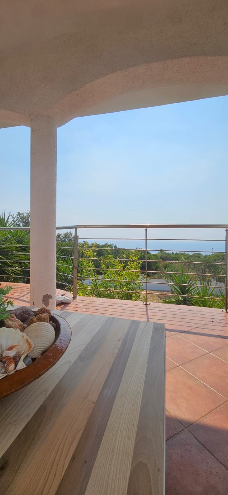 Izdavanje prostrane i renovirane kuće sa panoramskim pogledom na more – Krimovica, Kotor (NA DUŽI PERIOD) - Amfora Real Estate