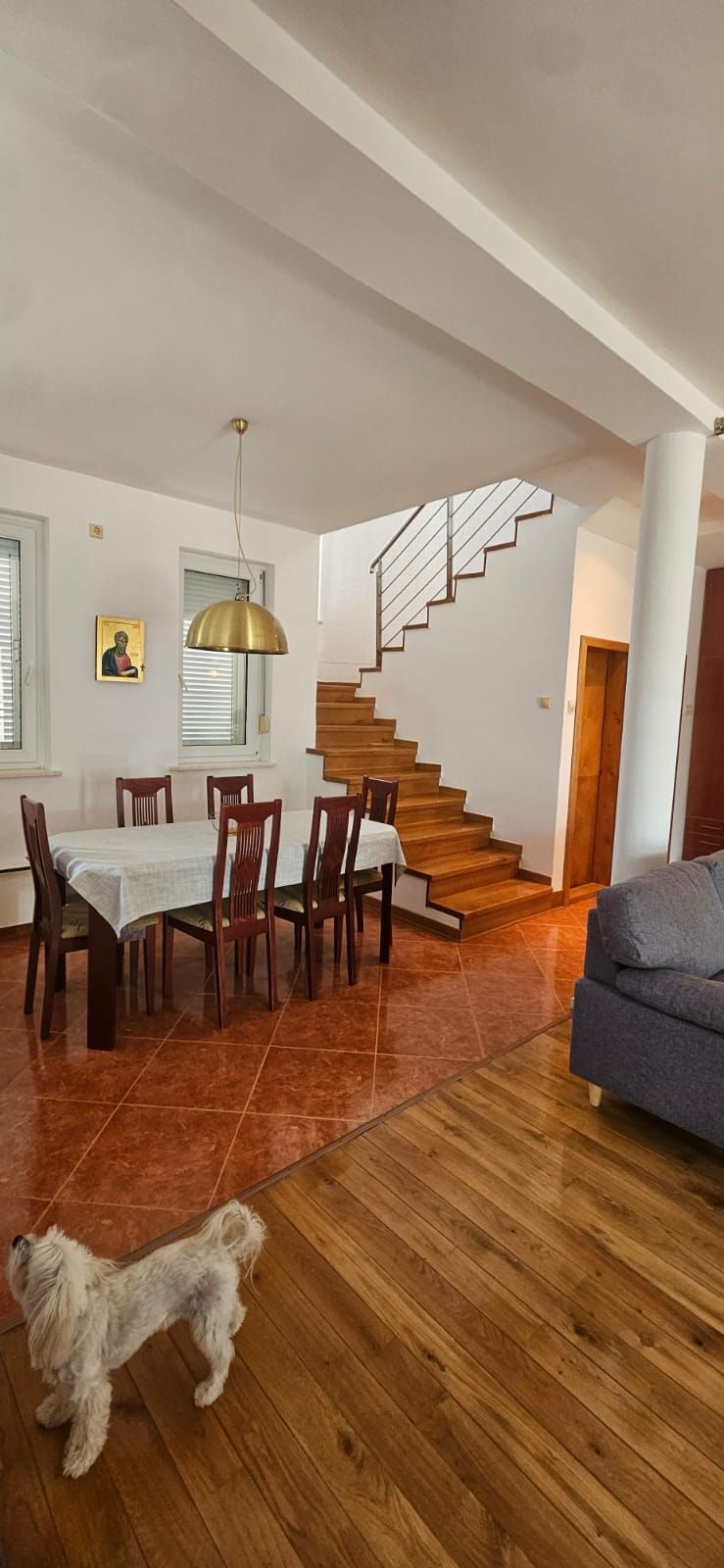 Izdavanje prostrane i renovirane kuće sa panoramskim pogledom na more – Krimovica, Kotor (NA DUŽI PERIOD) - Amfora Real Estate