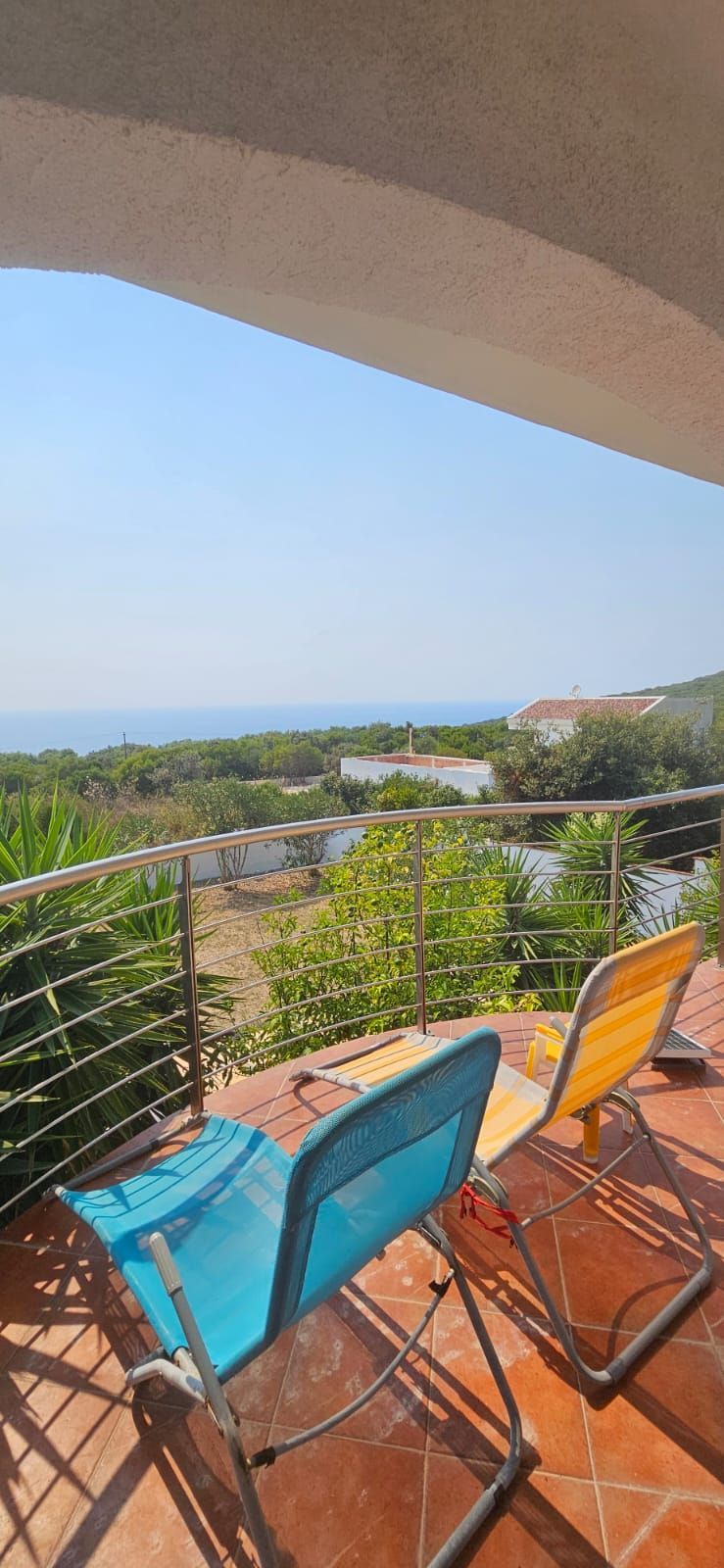 Izdavanje prostrane i renovirane kuće sa panoramskim pogledom na more – Krimovica, Kotor (NA DUŽI PERIOD) - Amfora Real Estate