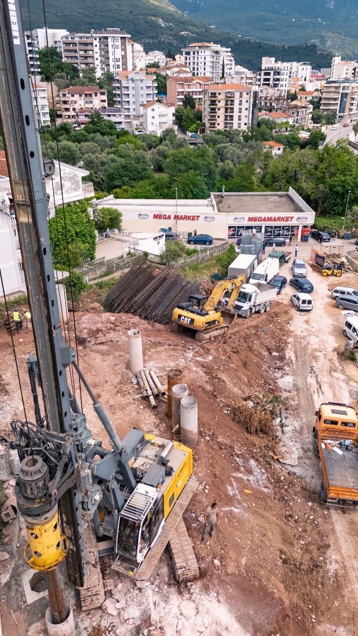 Dvosoban stan 77.79m² u ekskluzivnom kompleksu u izgradnji, na atraktivnoj lokaciji – Bečići  (Plaćanje na rate) - Amfora Real Estate