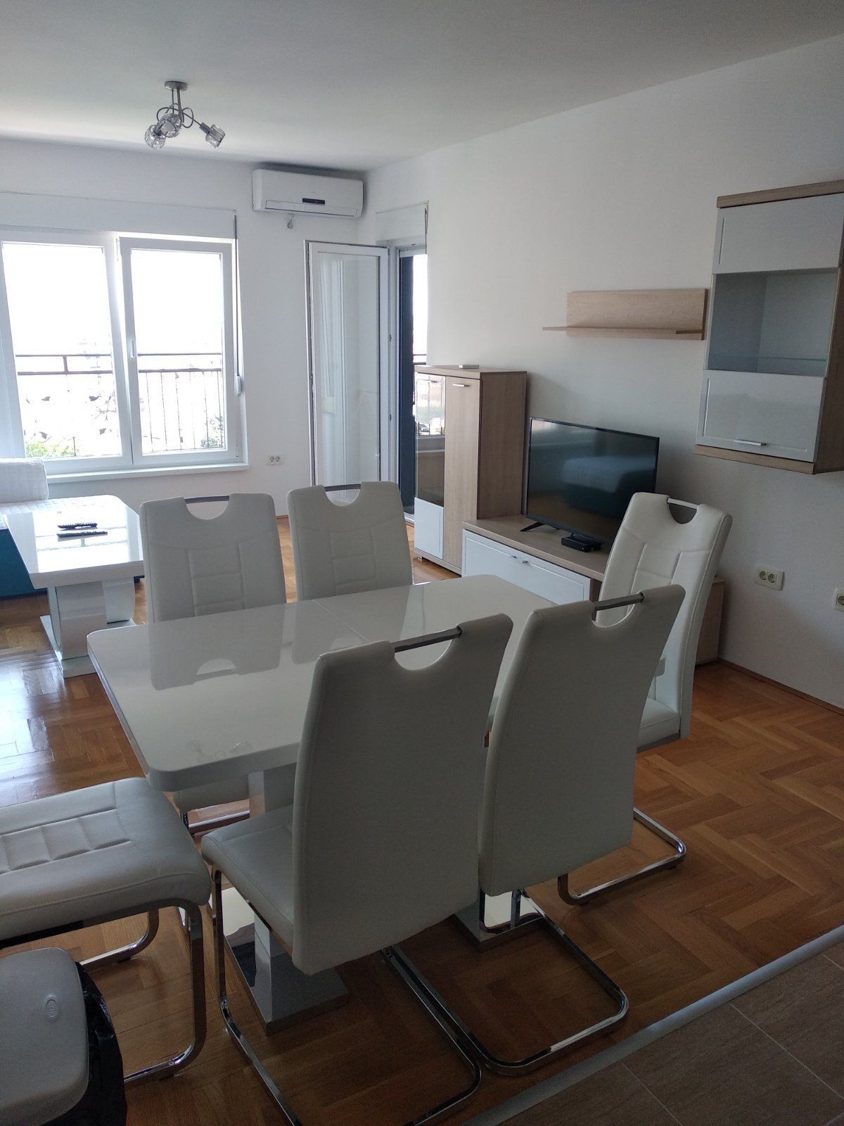 Trosoban stan 71 m² sa pogledom na more i grad u naselju Dubovica – Budva - Amfora Real Estate