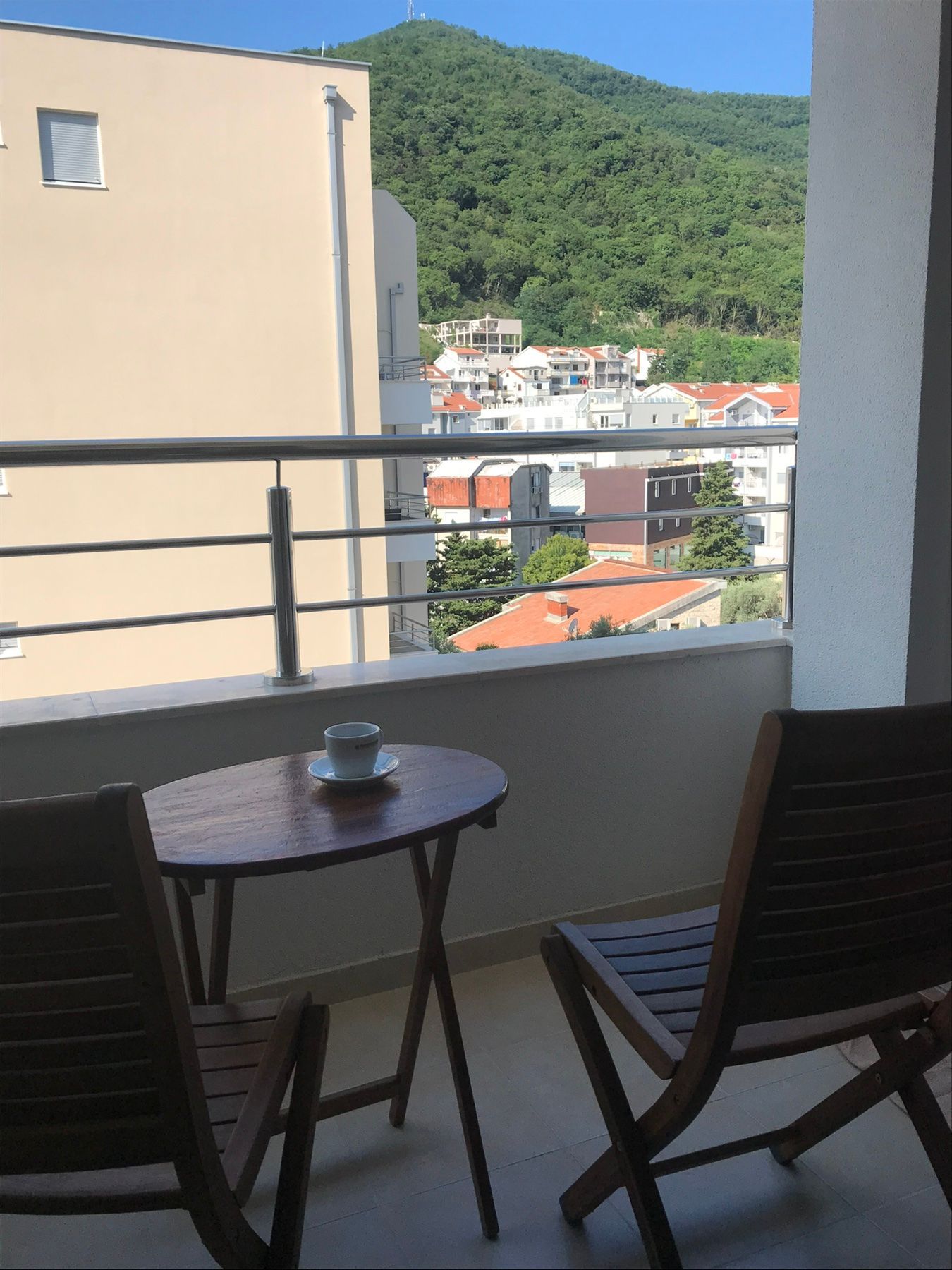 Namesten jednosoban stan 45m2,Maslinjak-Budva. (IZDAVANJE NA DUZI PERIOD) - Amfora Real Estate