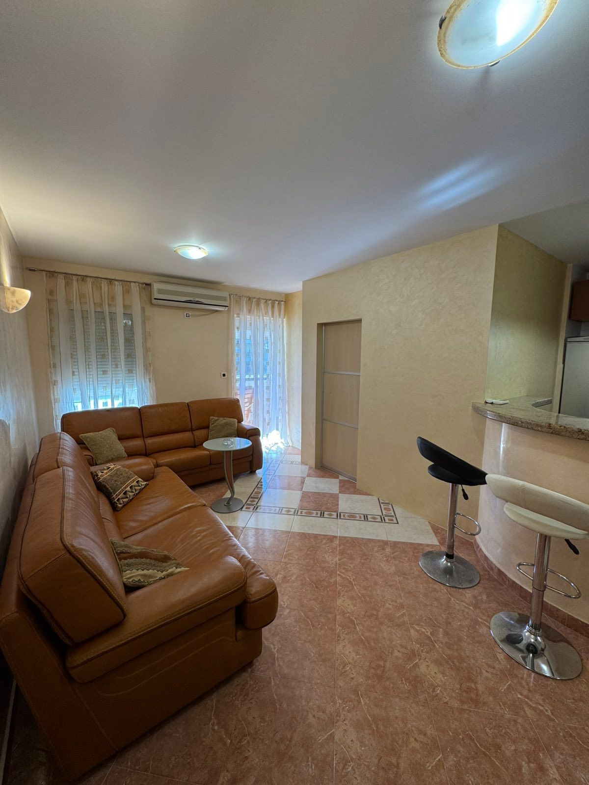 Jednosoban stan u centru Budve(Izdavanje na duzi period) - Amfora Real Estate